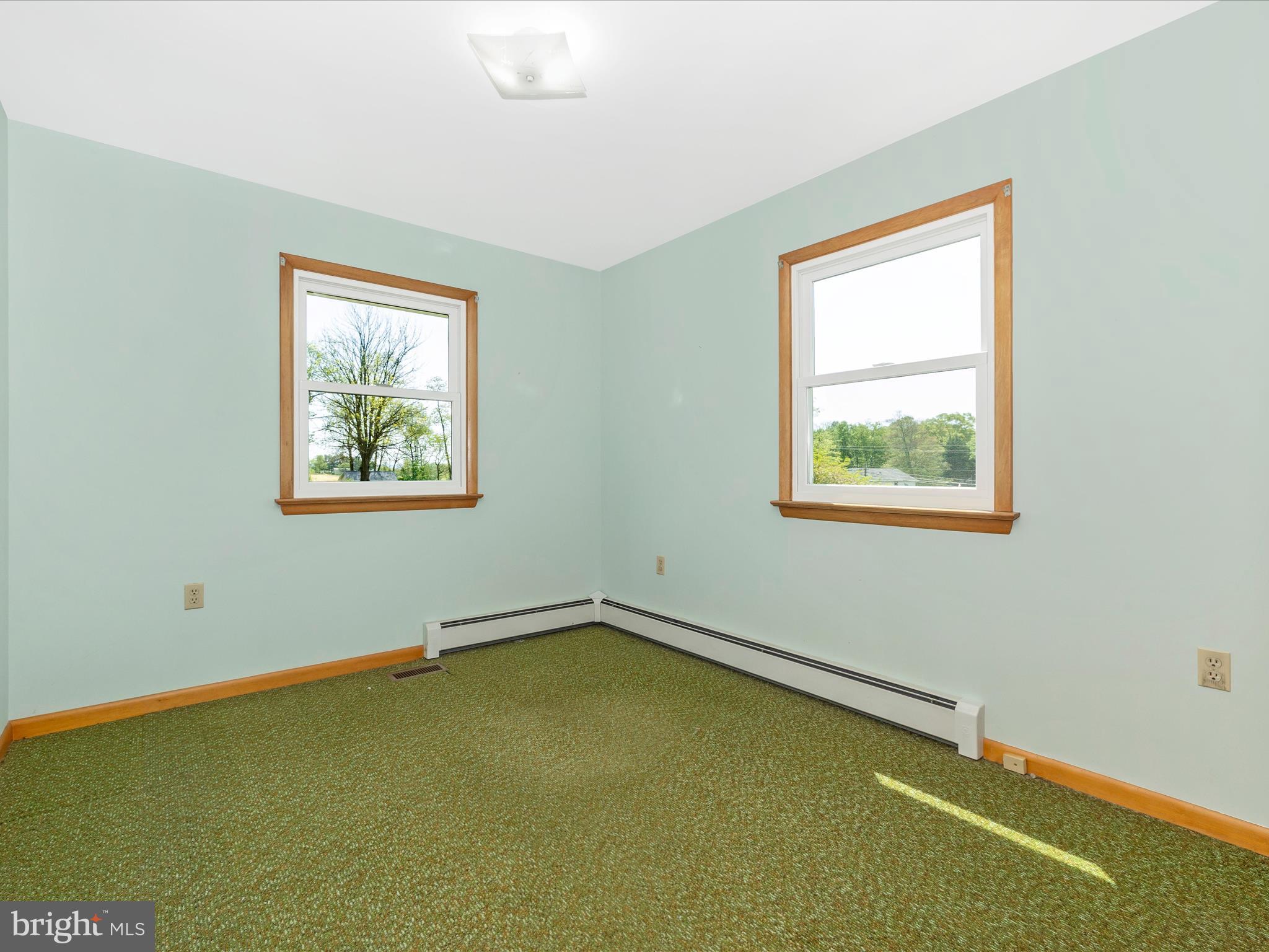 WISPERREN OAKS - Residential