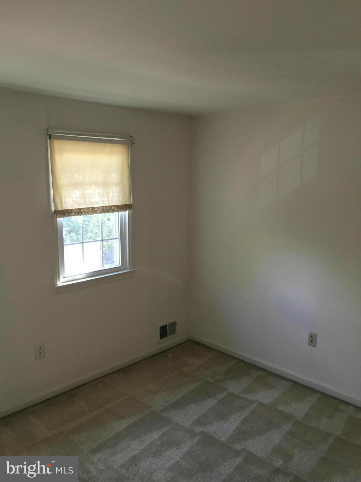 GREENWICH HILL - Residential