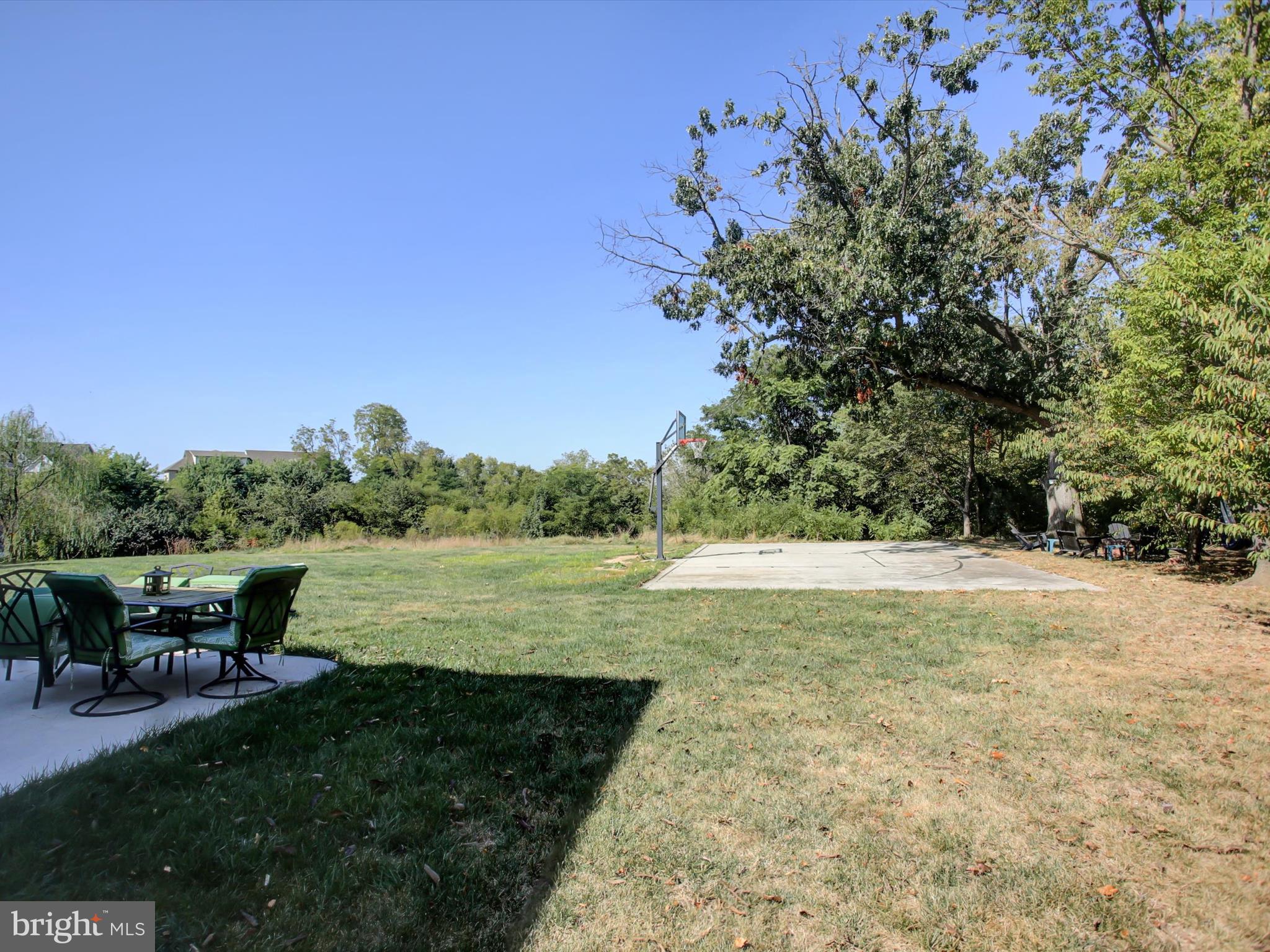 HERITAGE ESTATES WEST - Residential