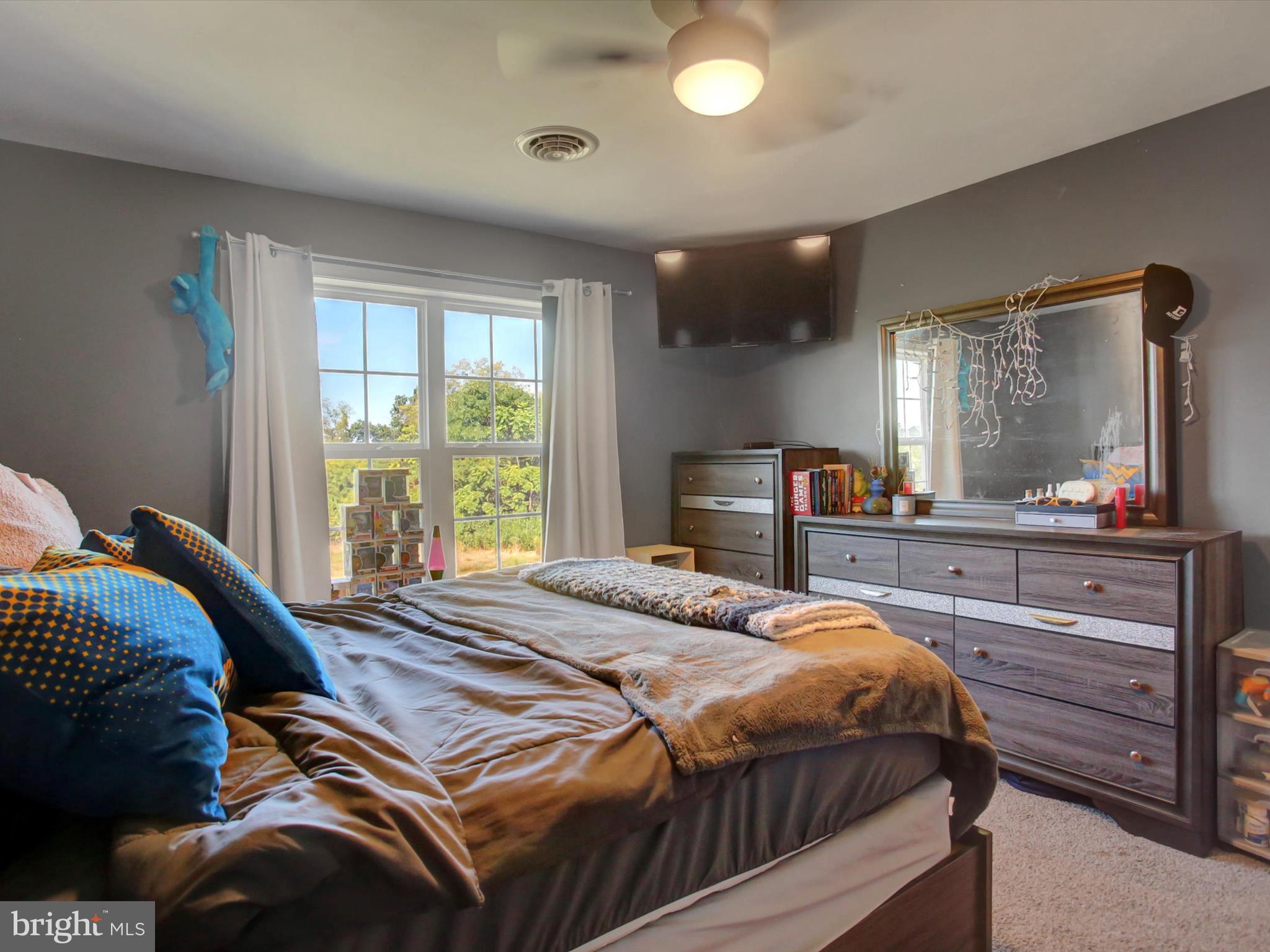 HERITAGE ESTATES WEST - Residential