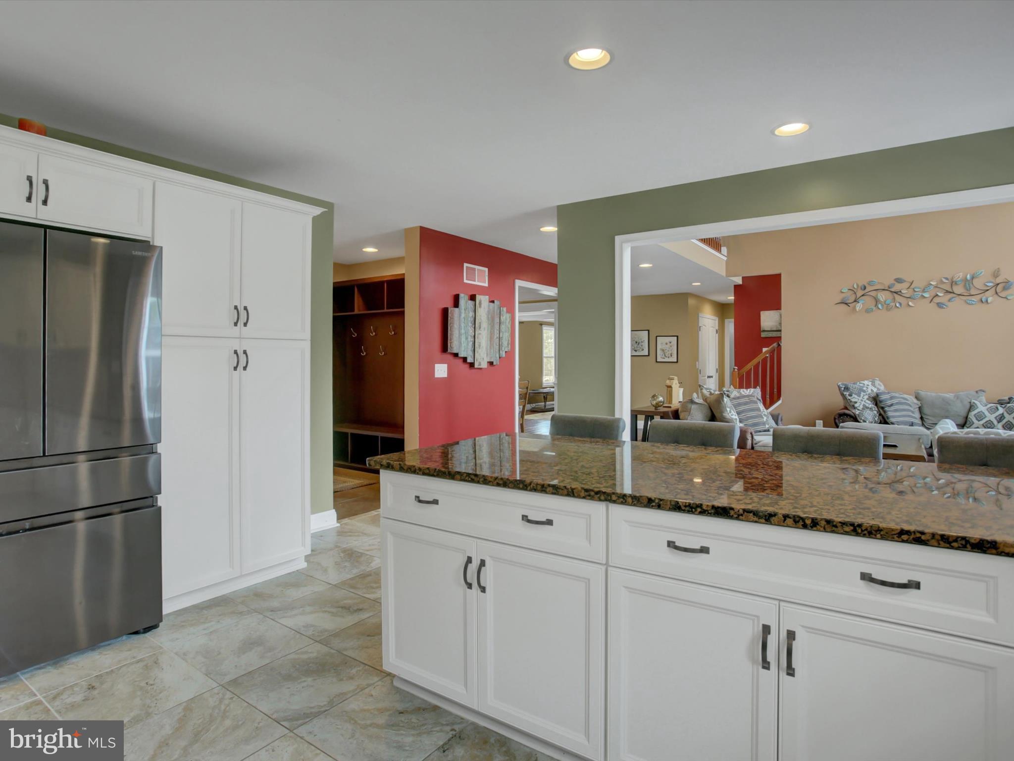 HERITAGE ESTATES WEST - Residential