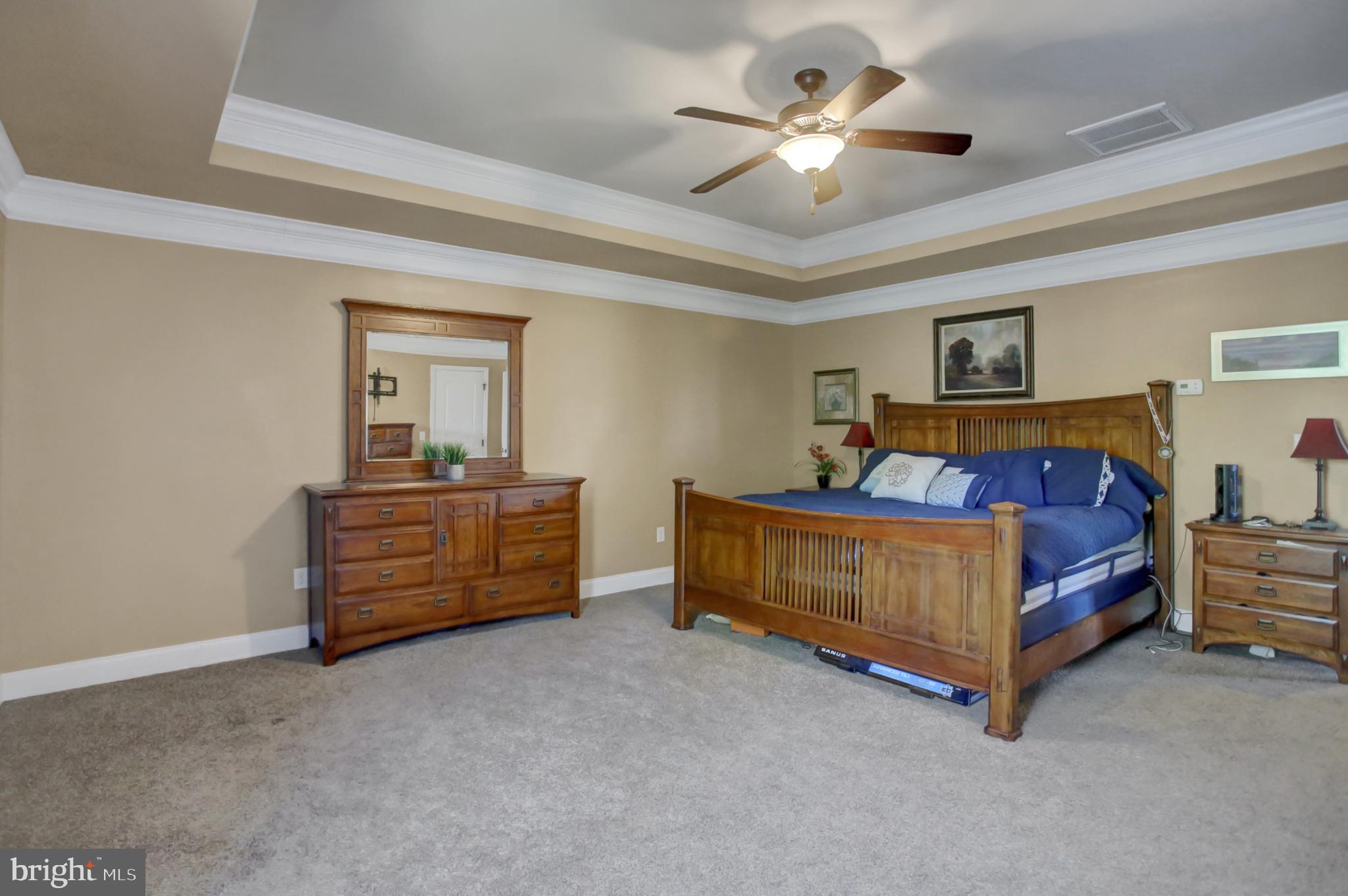 HERITAGE ESTATES WEST - Residential