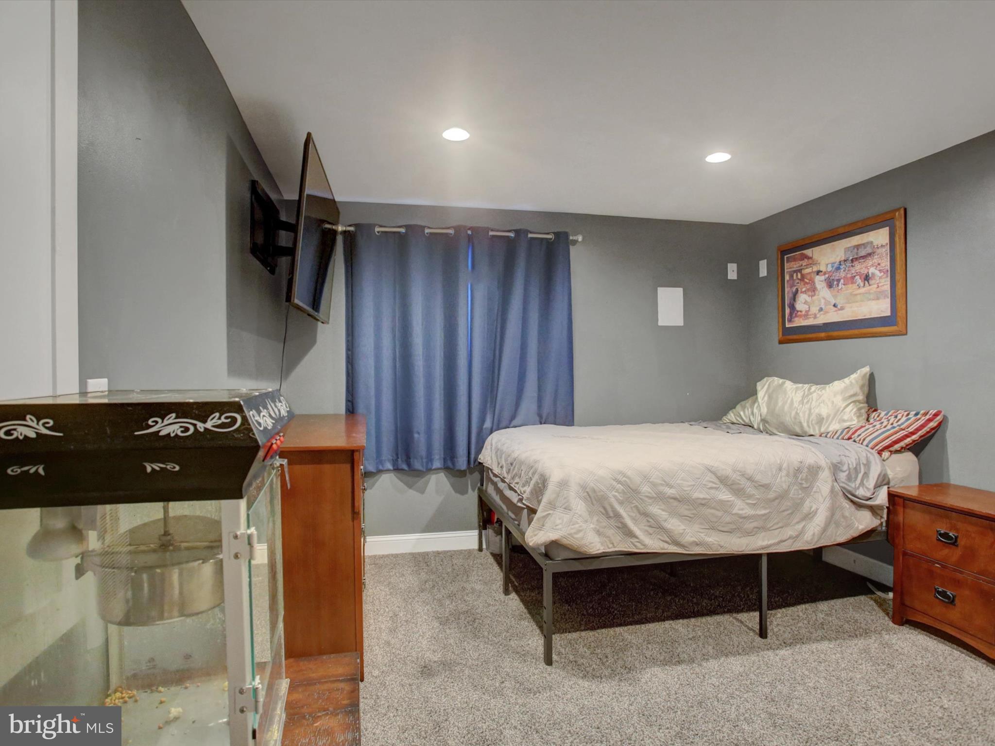 HERITAGE ESTATES WEST - Residential