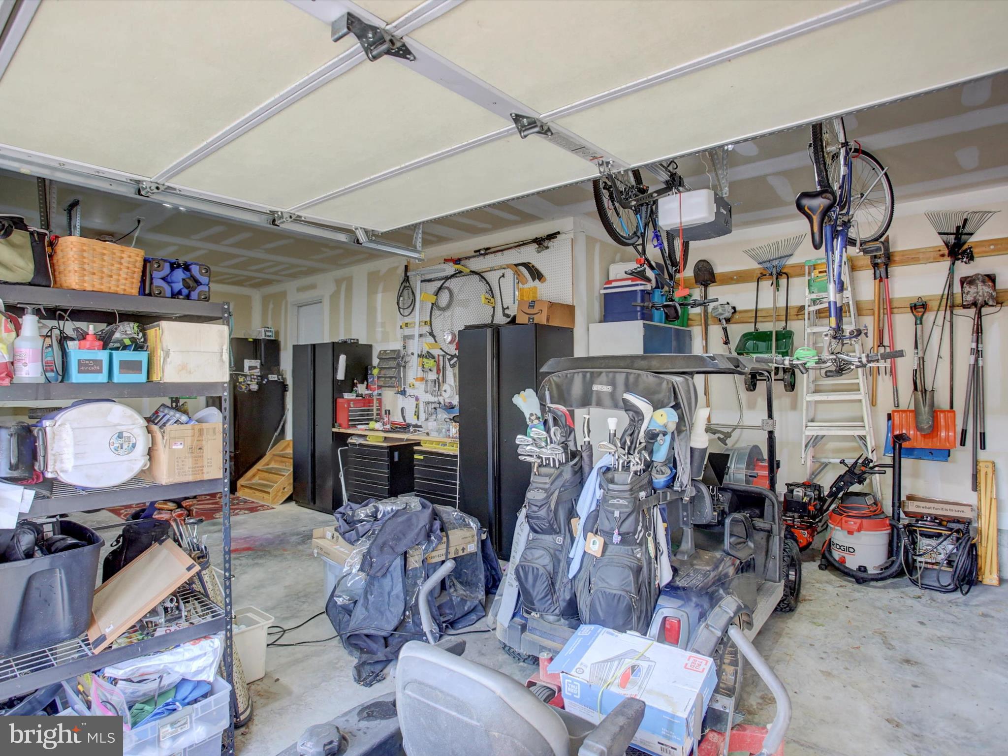 HERITAGE ESTATES WEST - Residential