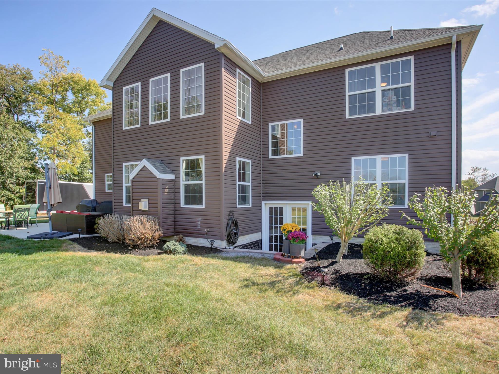 HERITAGE ESTATES WEST - Residential