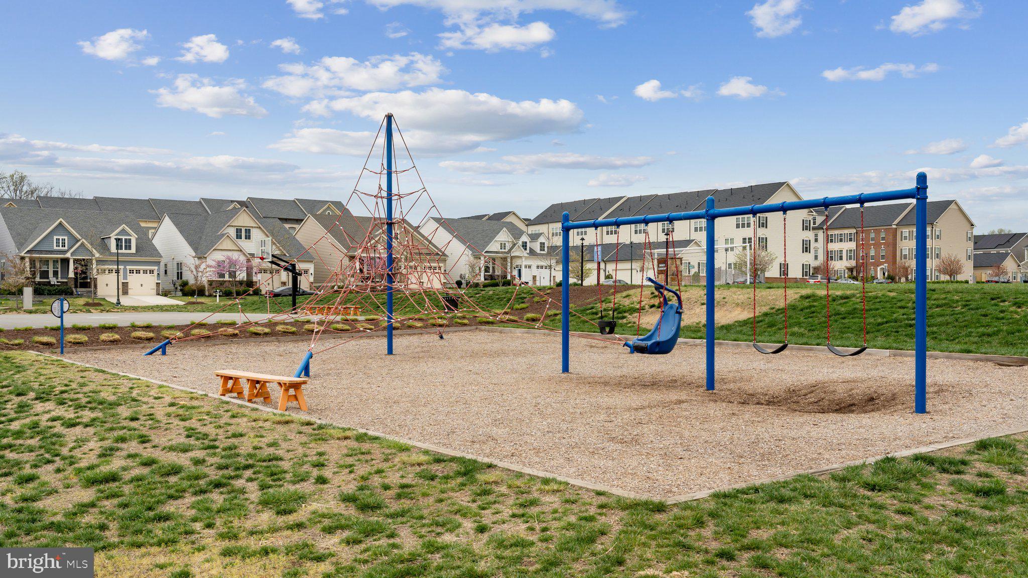 EMBREY MILL - Residential