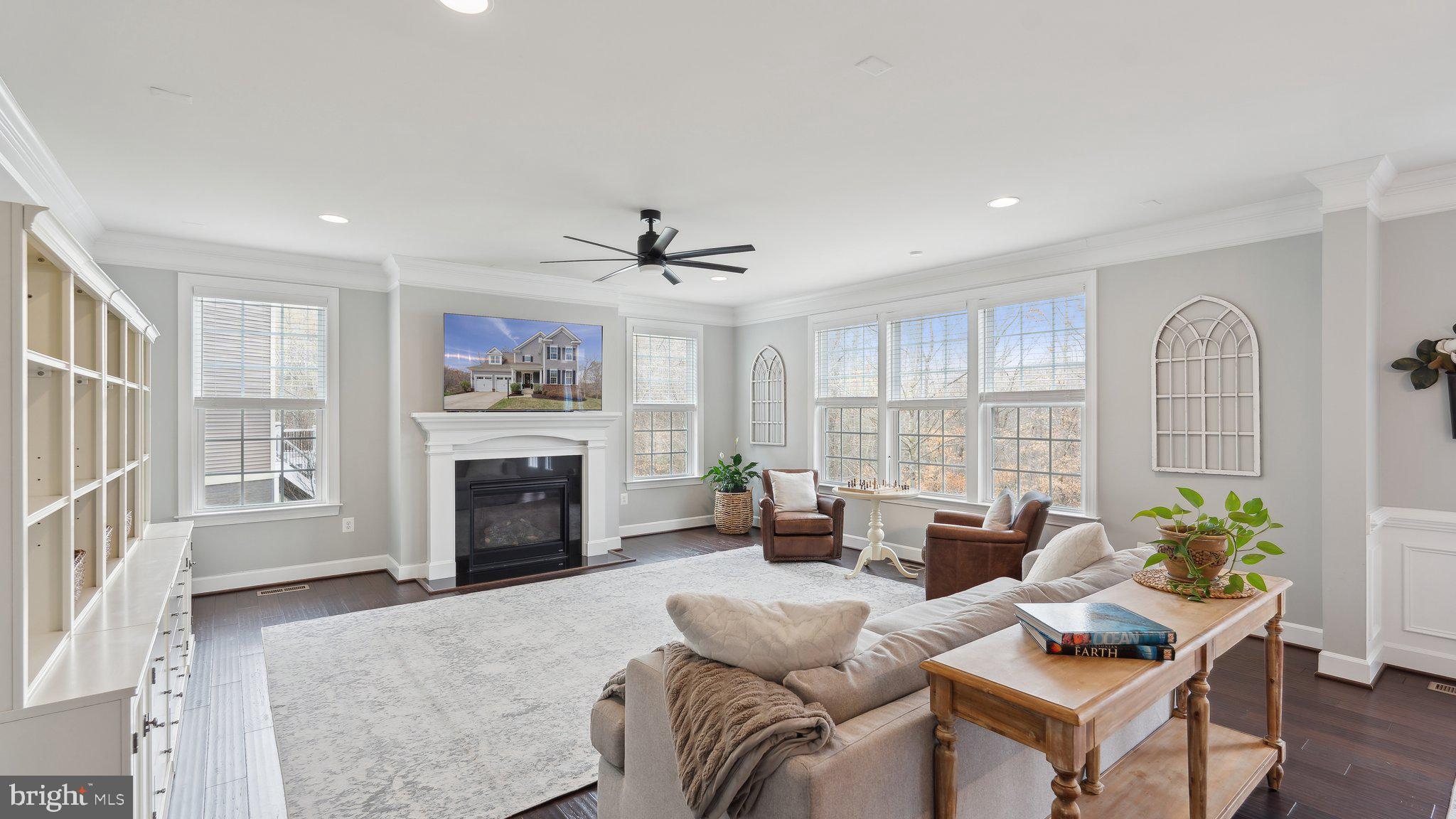 EMBREY MILL - Residential