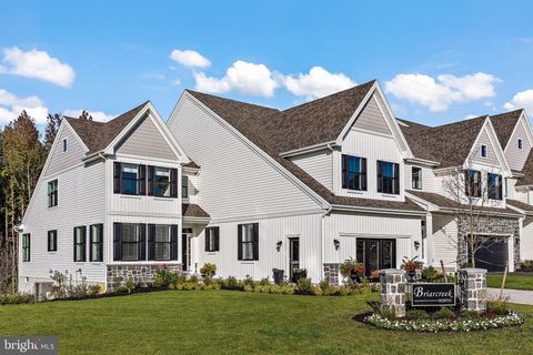 Townhouse For Sale - 0003 Leahy Drive<br/> NEWARK, DE 19711