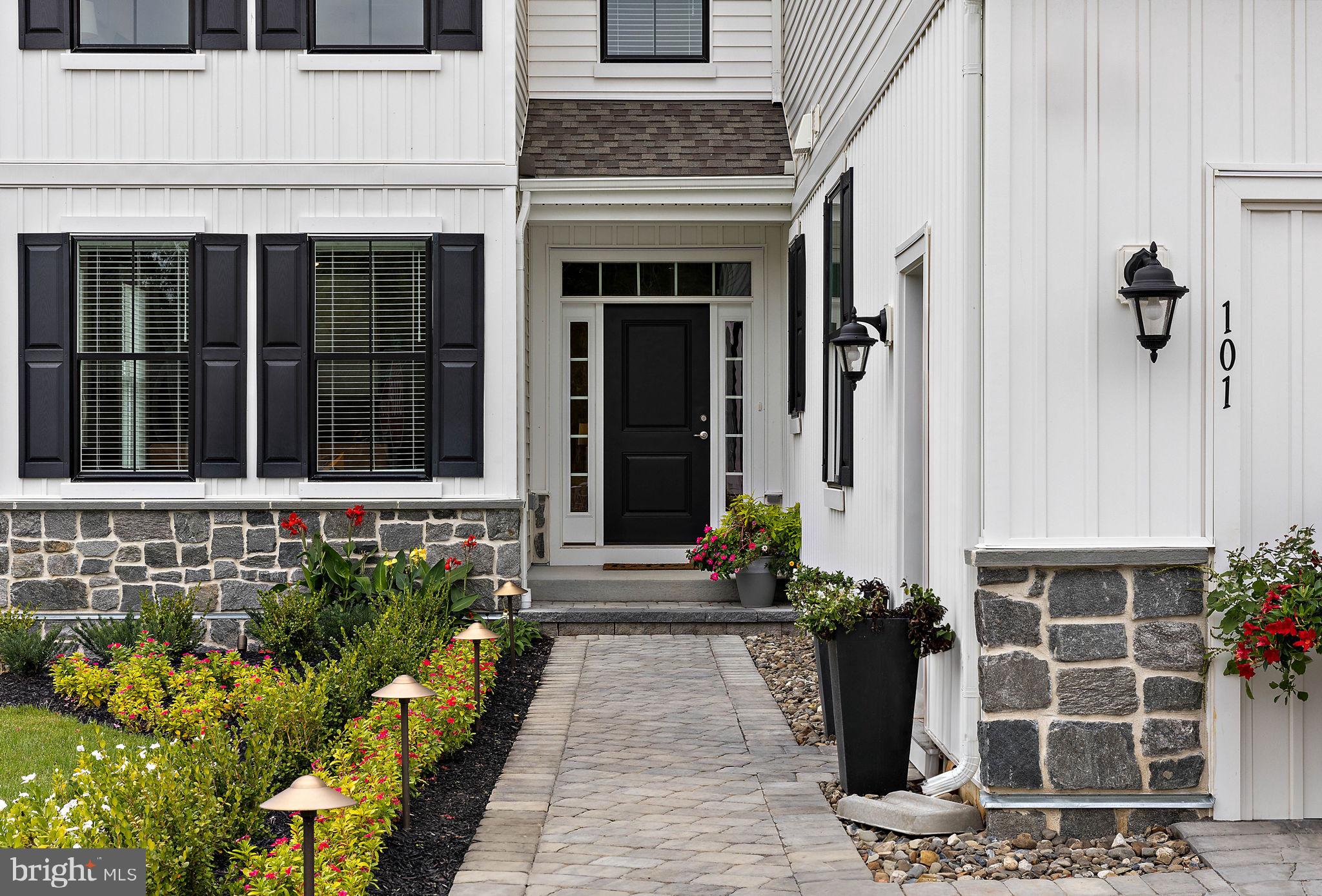 BRIAR CREEK - Residential