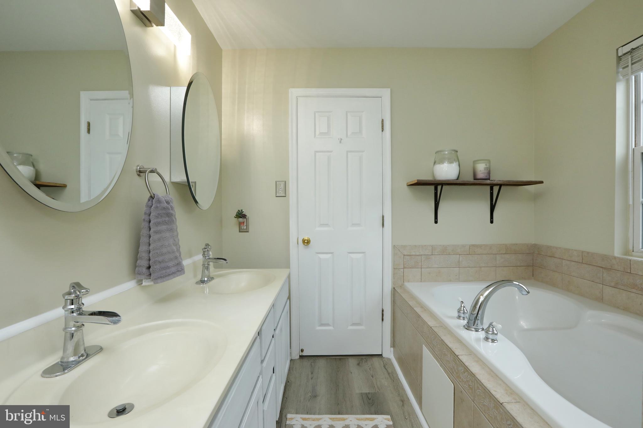 OAKDALE FARM - Residential