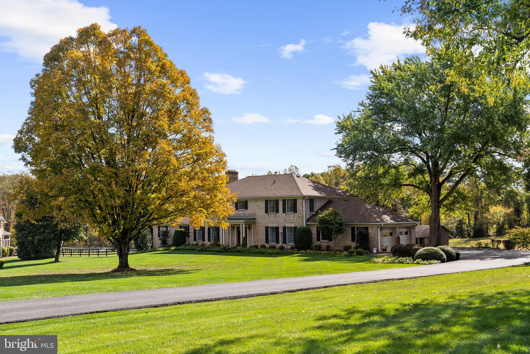 1207 TOWLSTON ROAD