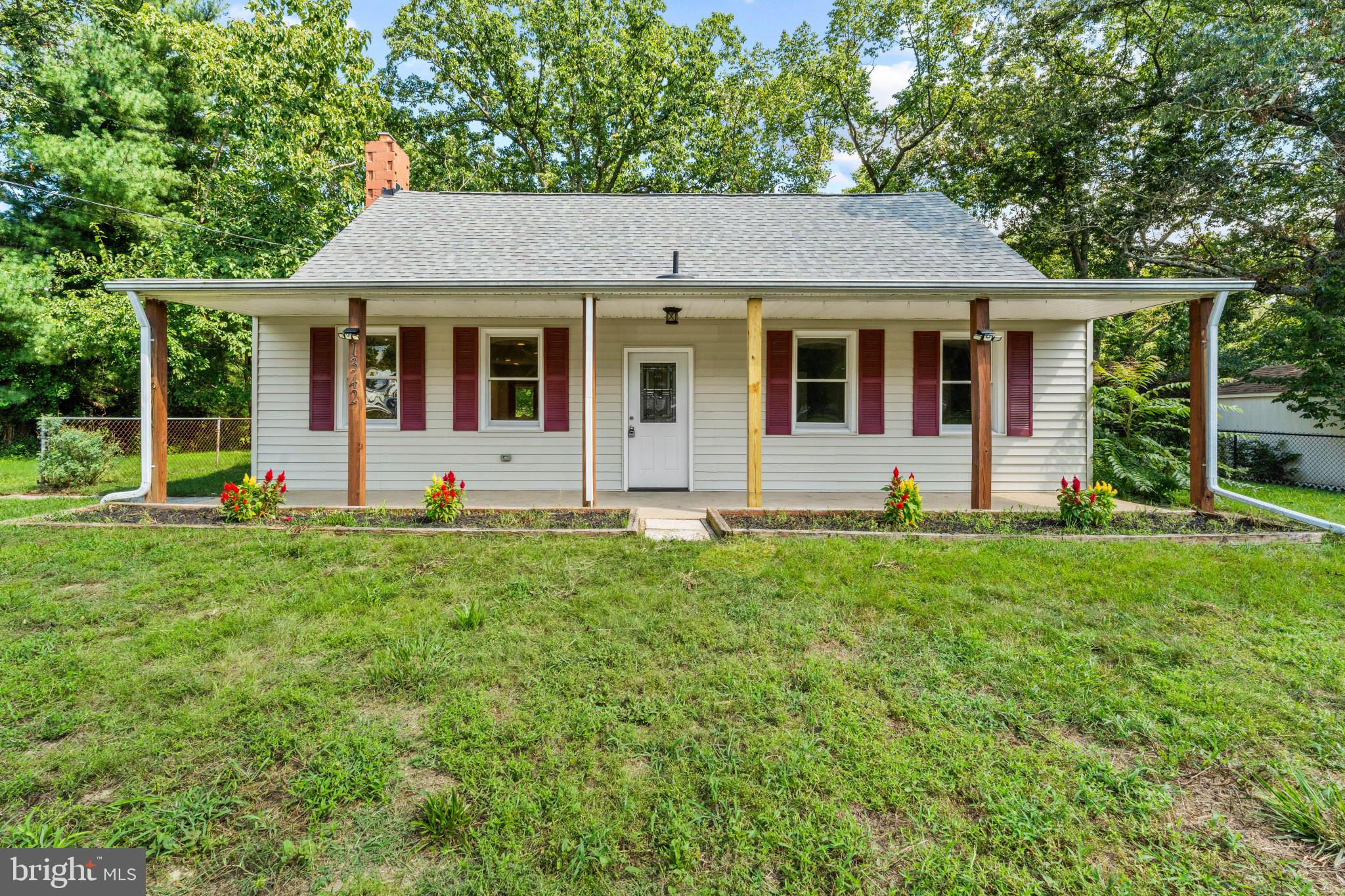1342 EDNA ROAD