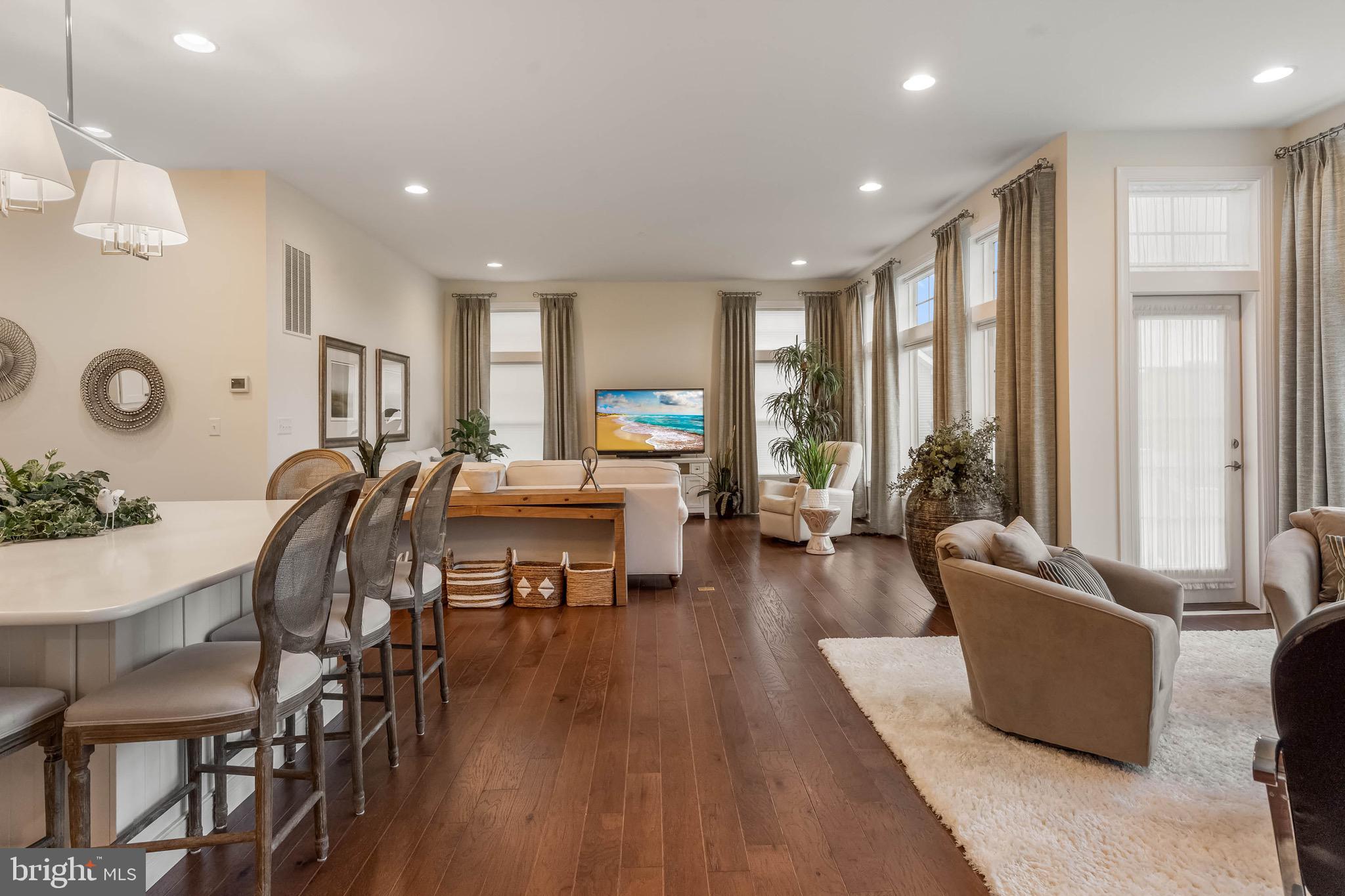 INDEPENDENCE - Residential