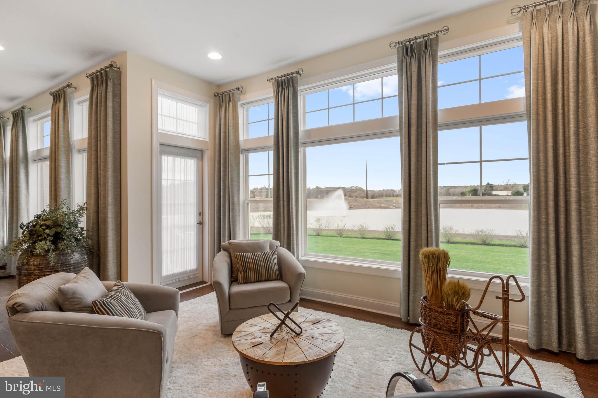 INDEPENDENCE - Residential