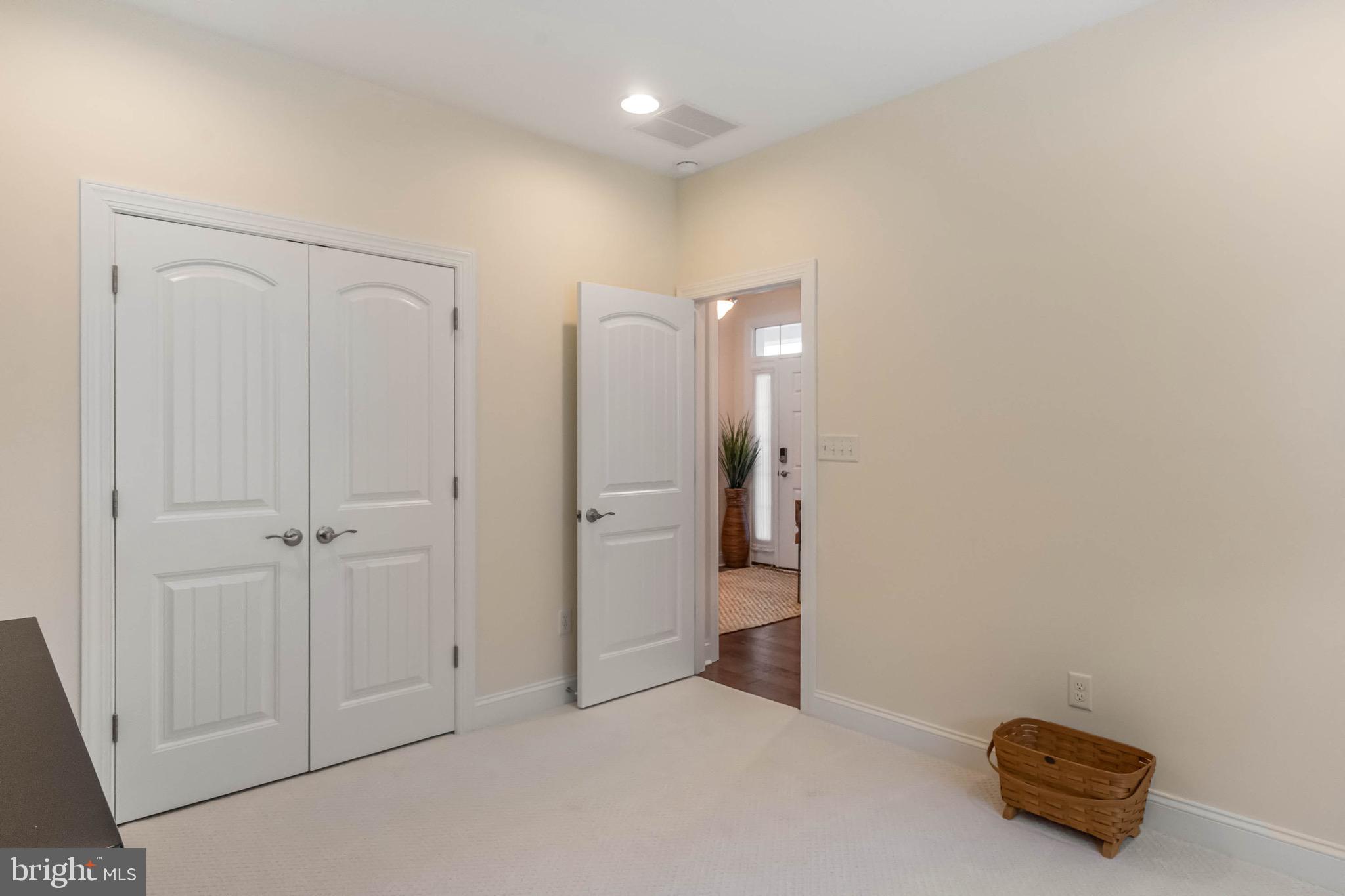 INDEPENDENCE - Residential