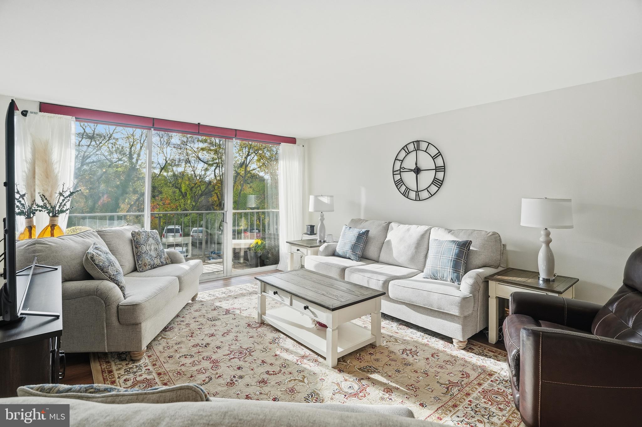 BEAVER HILL - Residential