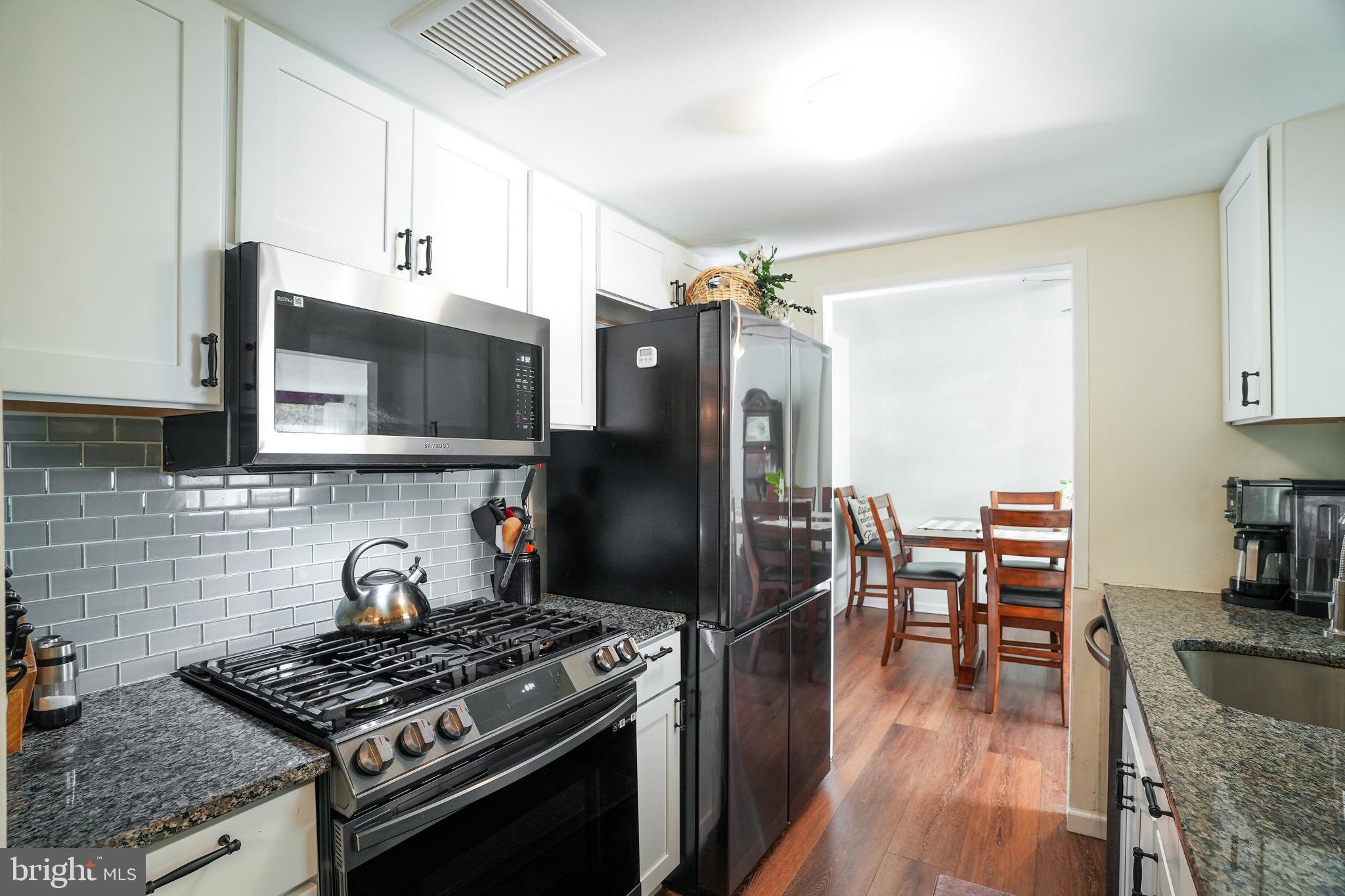 BEAVER HILL - Residential