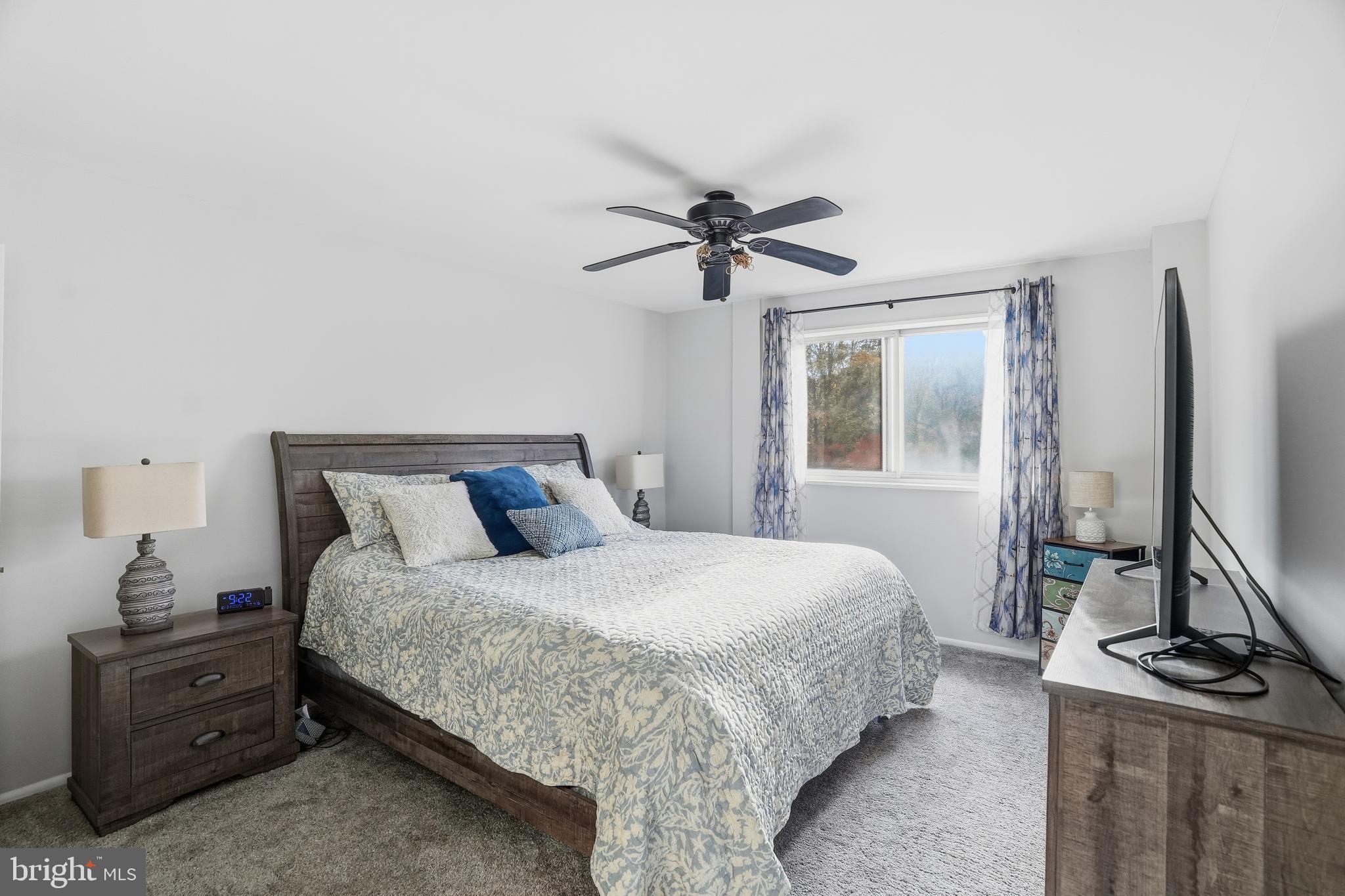 BEAVER HILL - Residential