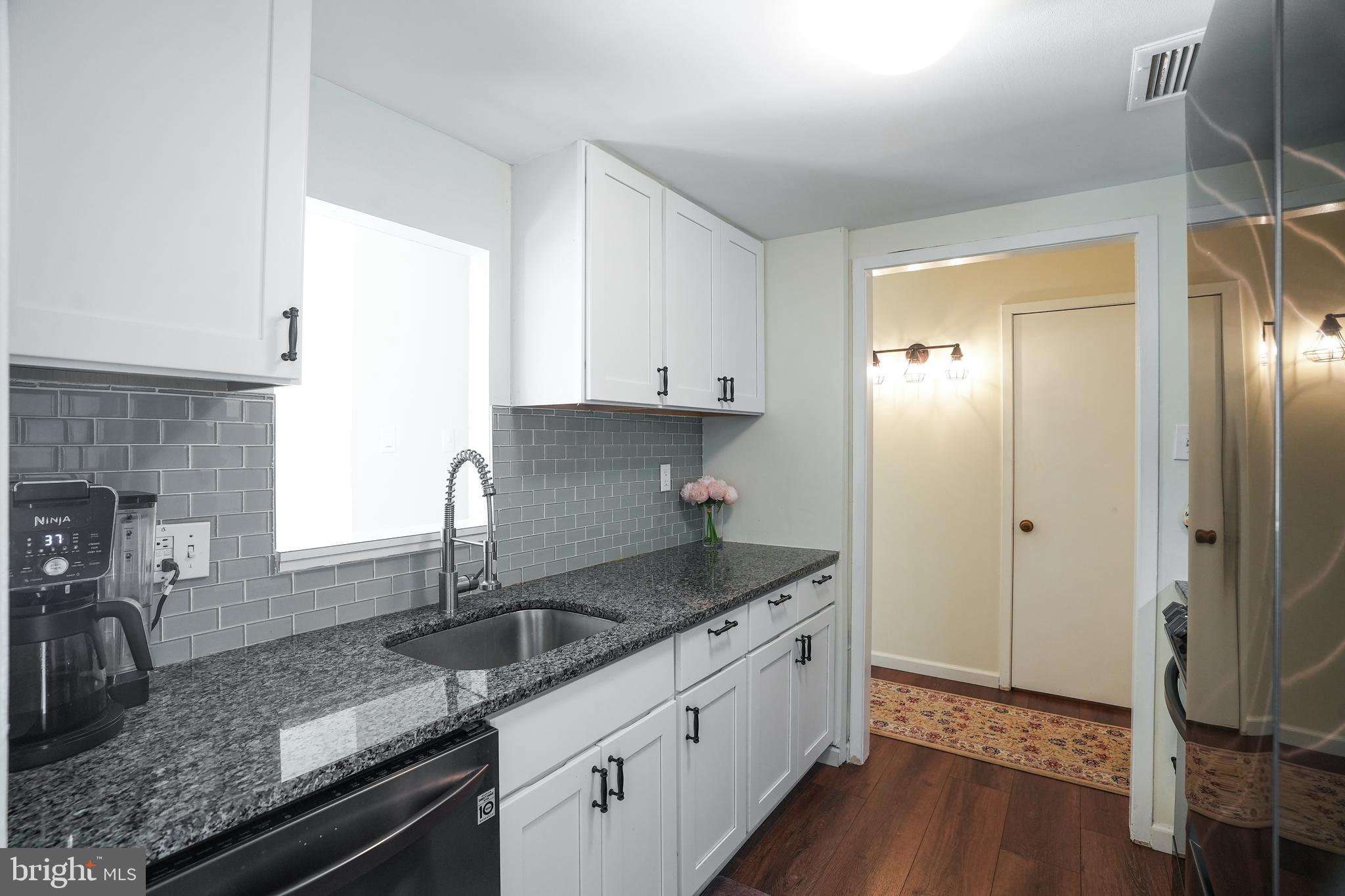 BEAVER HILL - Residential