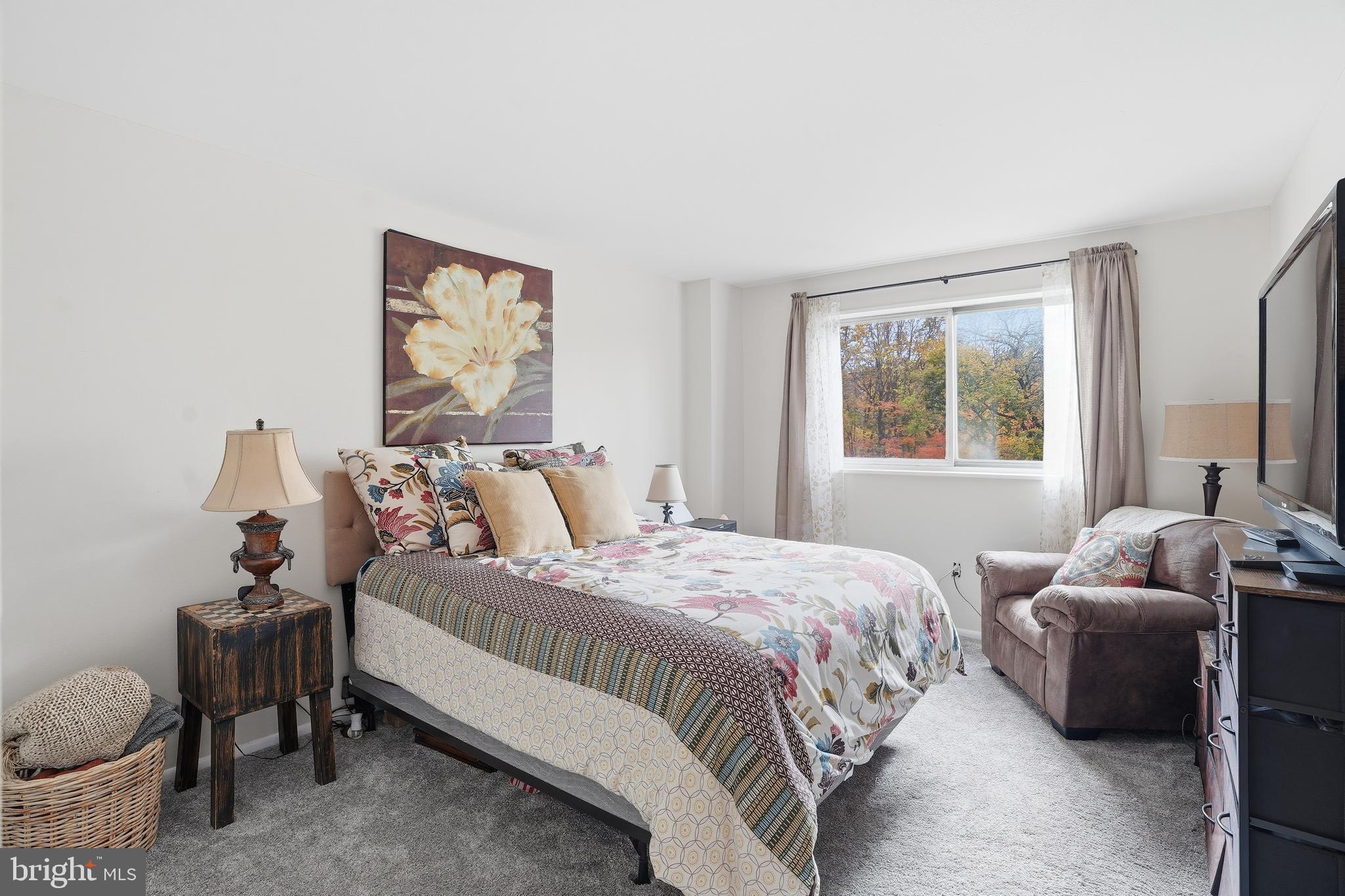 BEAVER HILL - Residential