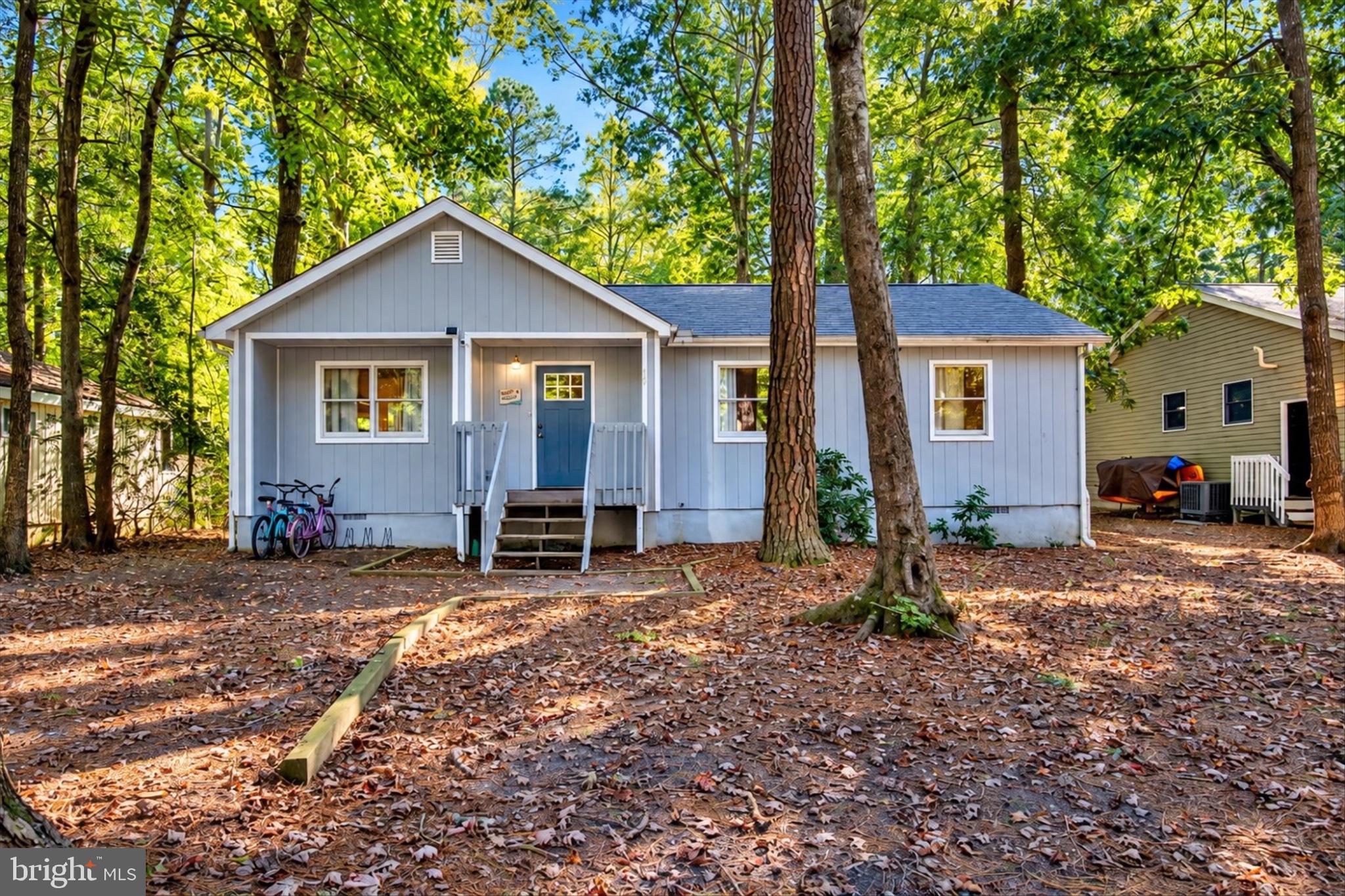 44 BIRDNEST DRIVE