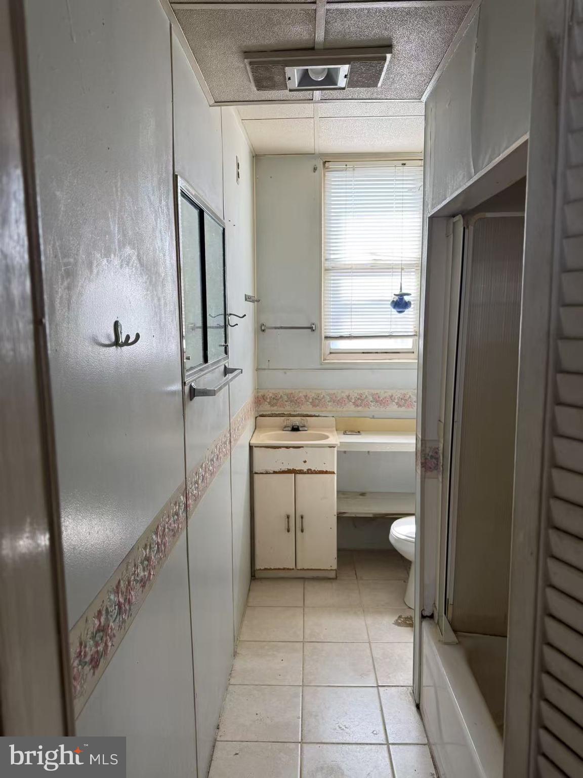 HIGHLANDTOWN - Residential