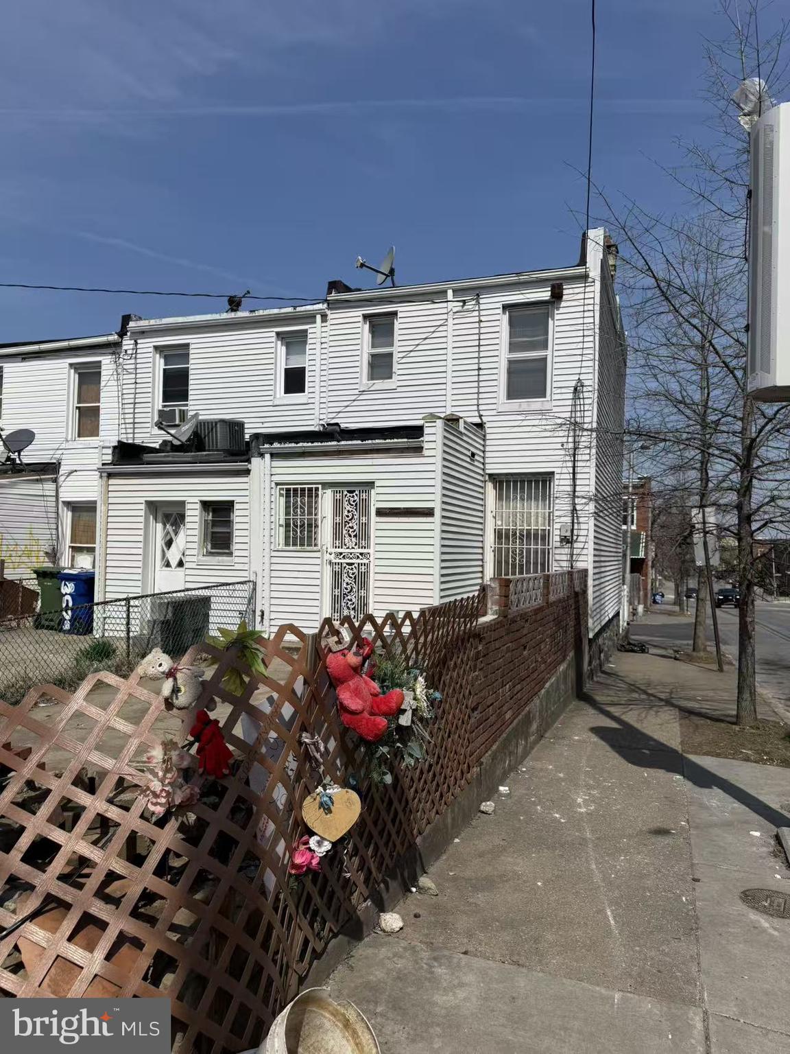 HIGHLANDTOWN - Residential