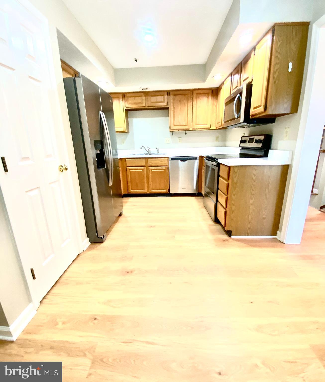 SADDLE CREEK - Residential Lease