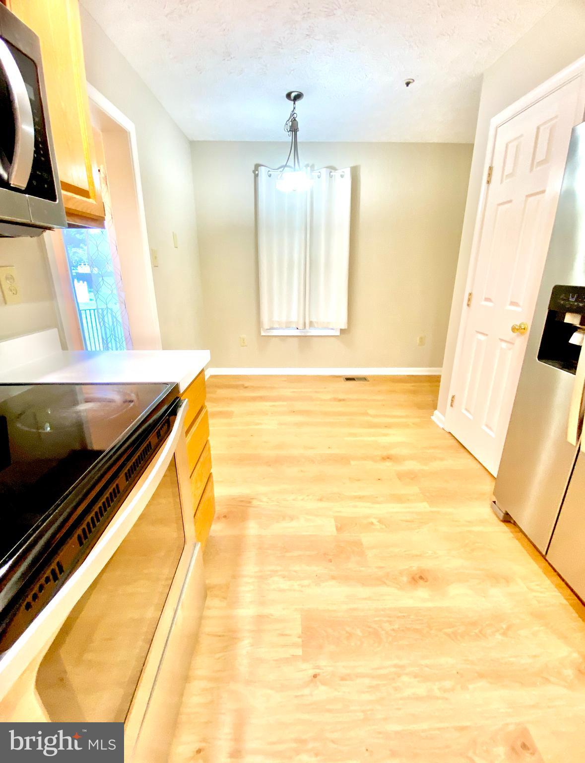 SADDLE CREEK - Residential Lease