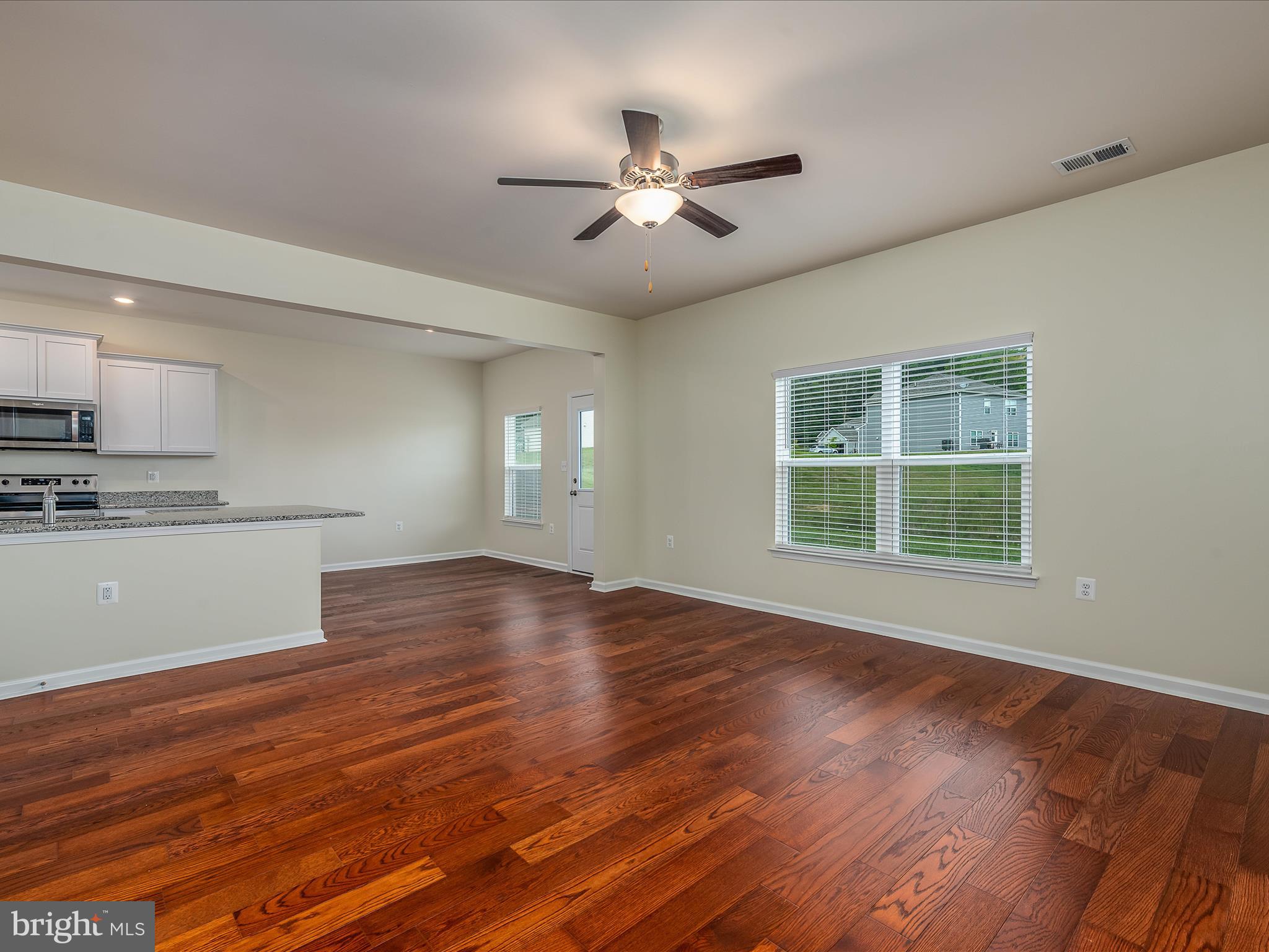 BROOKFIELD - Residential