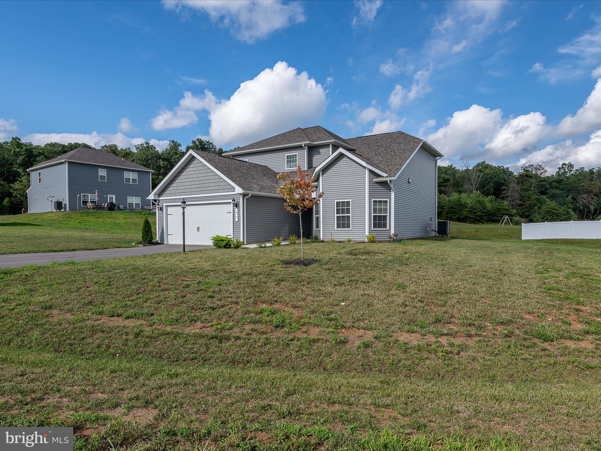 BROOKFIELD - Residential