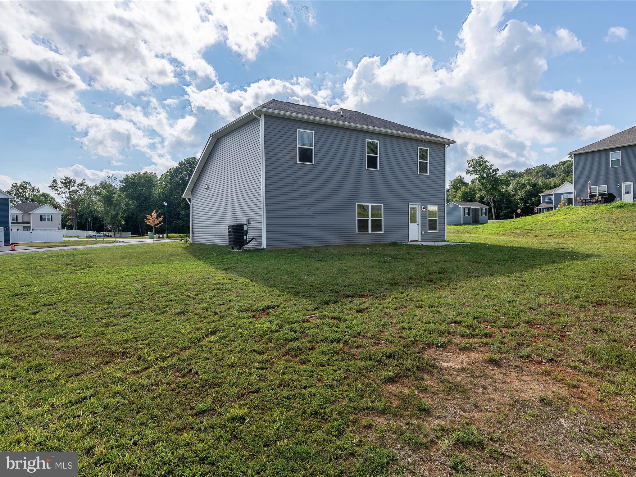 BROOKFIELD - Residential