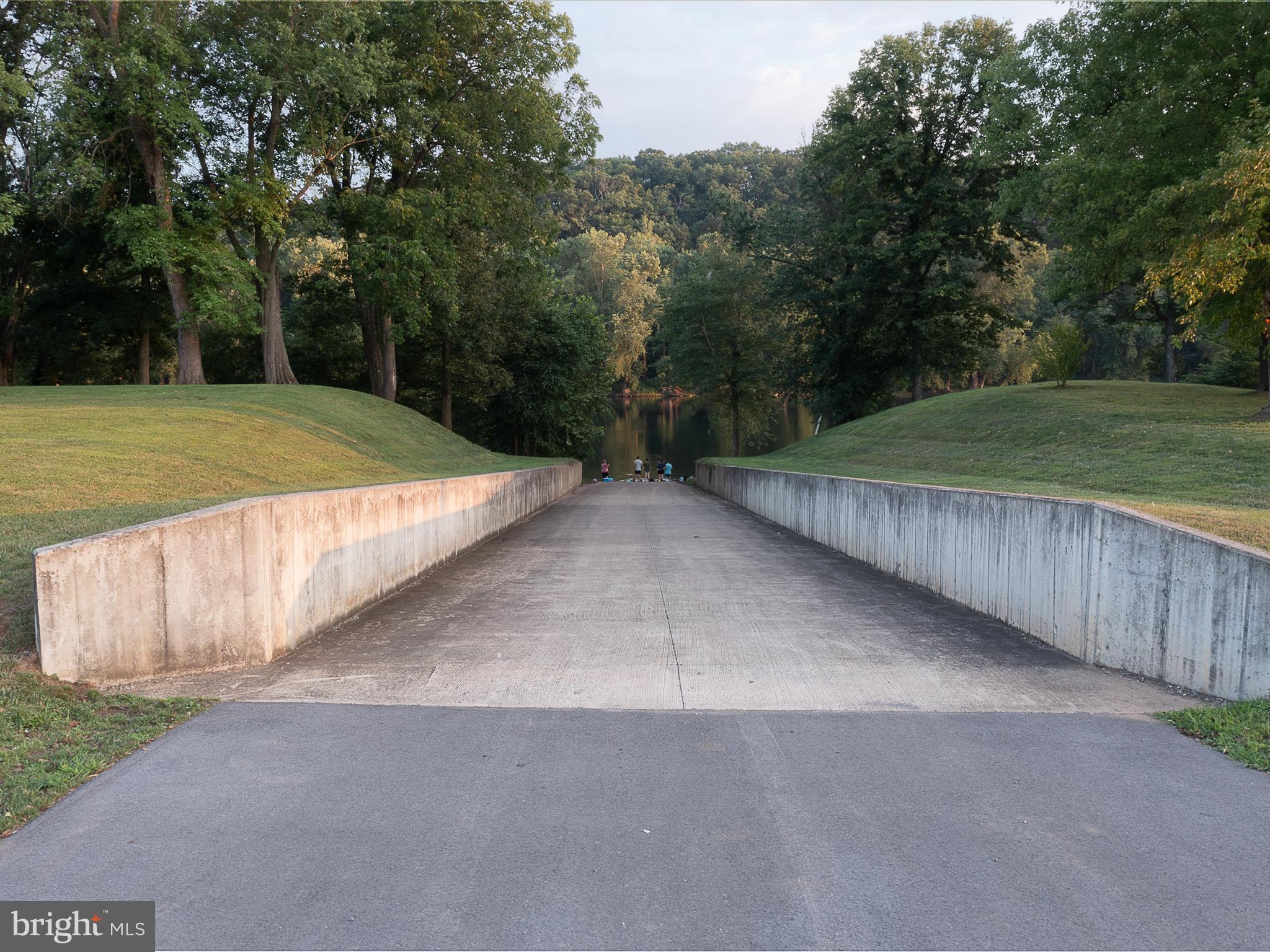 BROOKFIELD - Residential