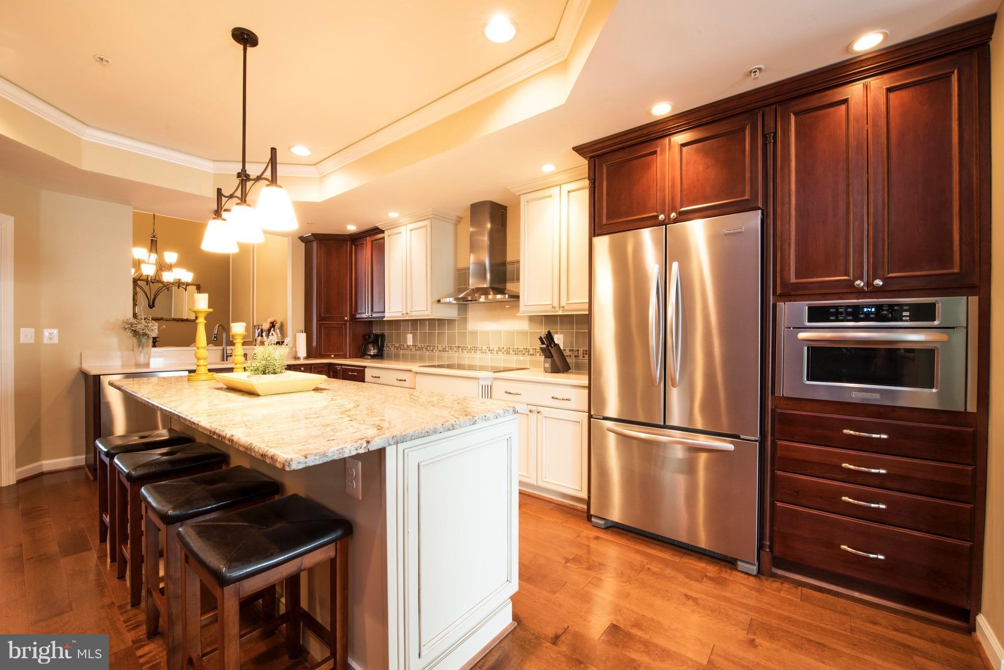 THE HAMLETS AT SOUTH RIVER COLONY - Residential