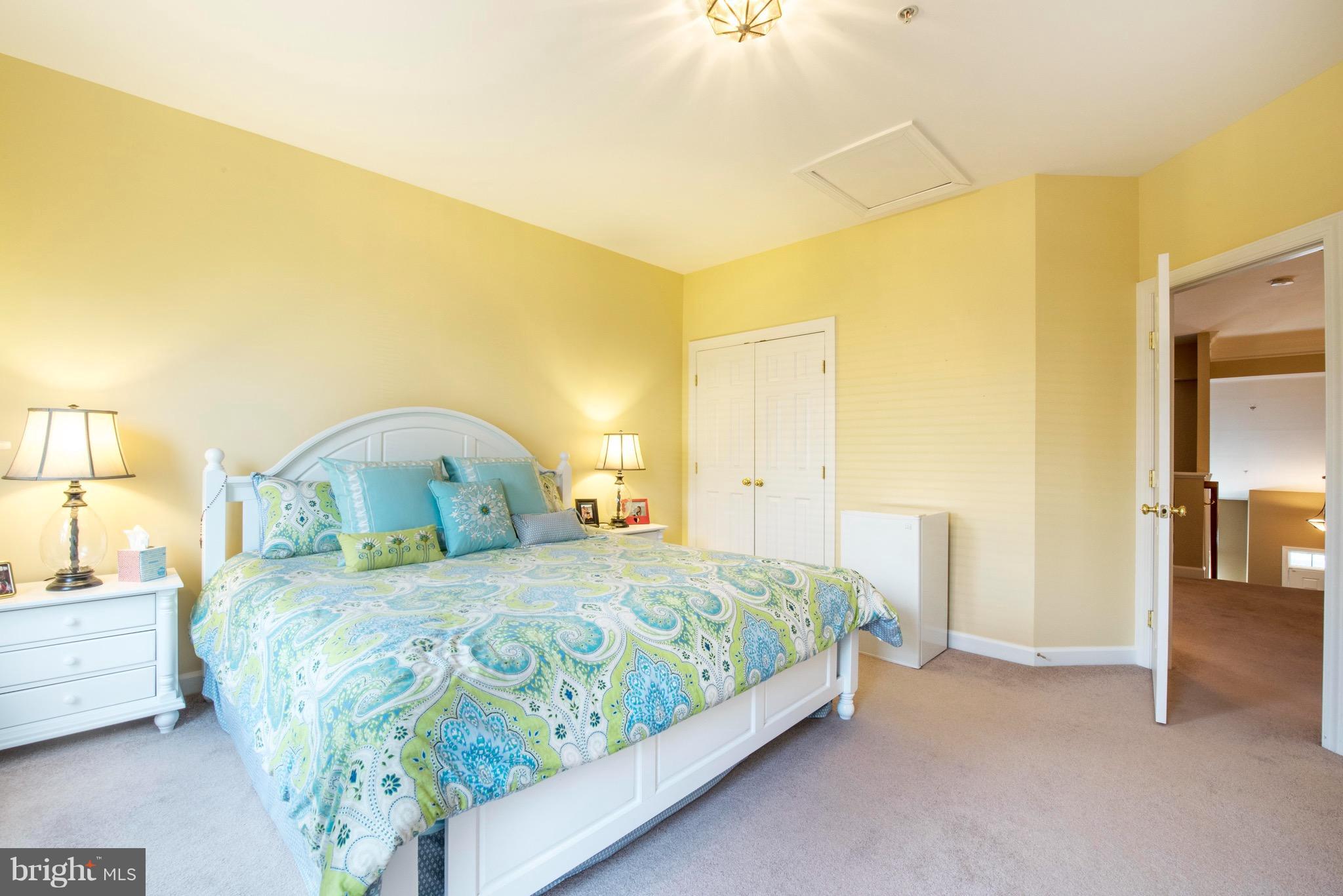 THE HAMLETS AT SOUTH RIVER COLONY - Residential