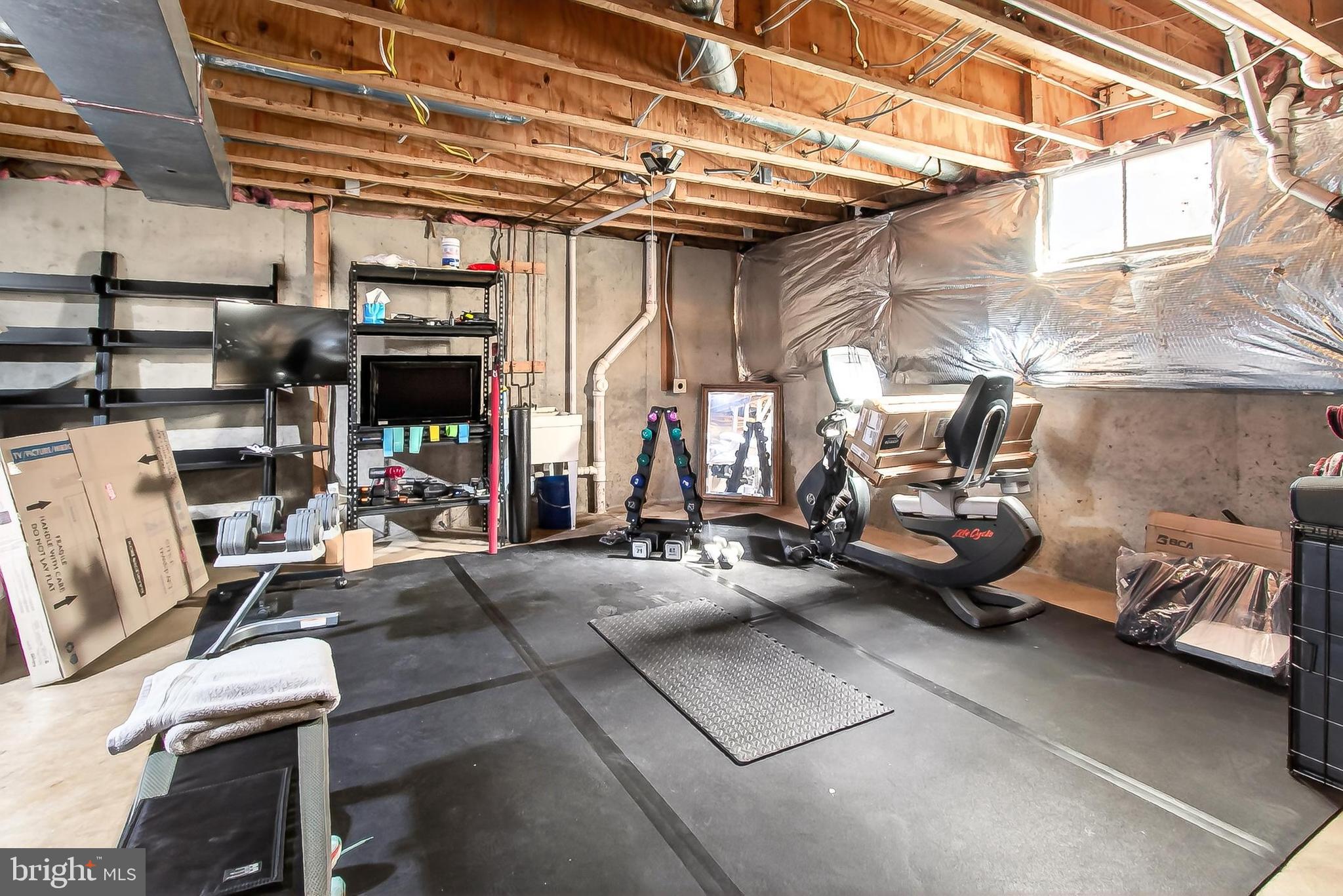 WELTMAN ESTATES - Residential