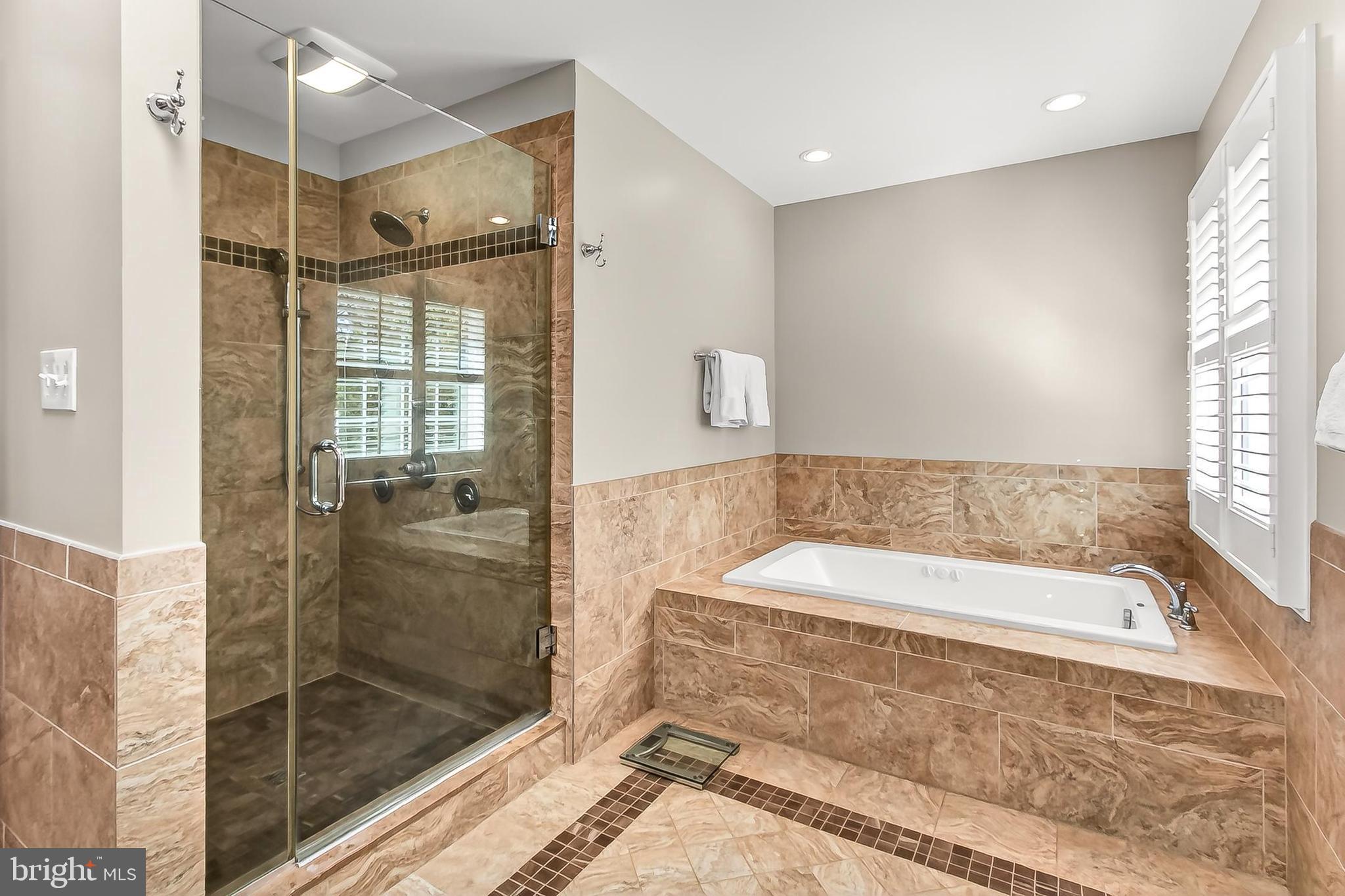 WELTMAN ESTATES - Residential