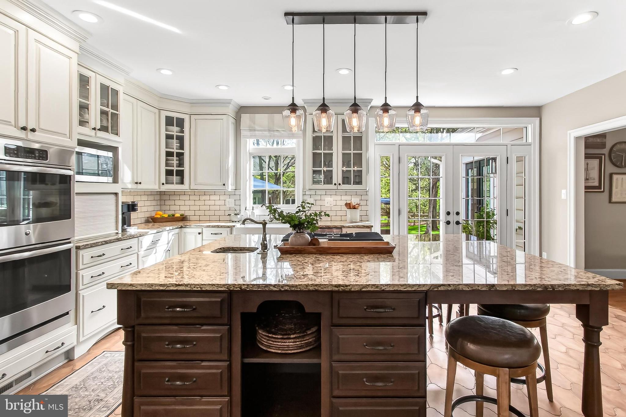 WELTMAN ESTATES - Residential