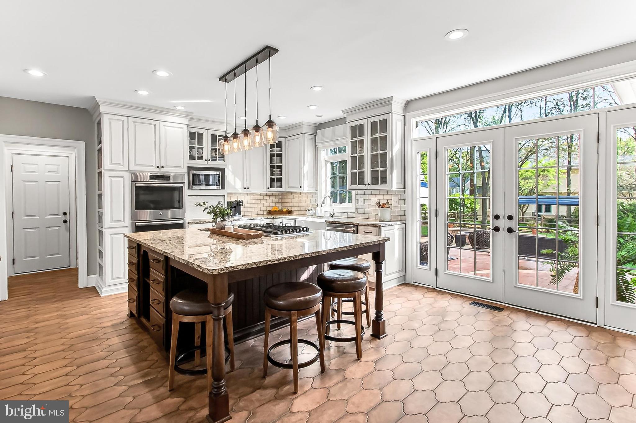 WELTMAN ESTATES - Residential