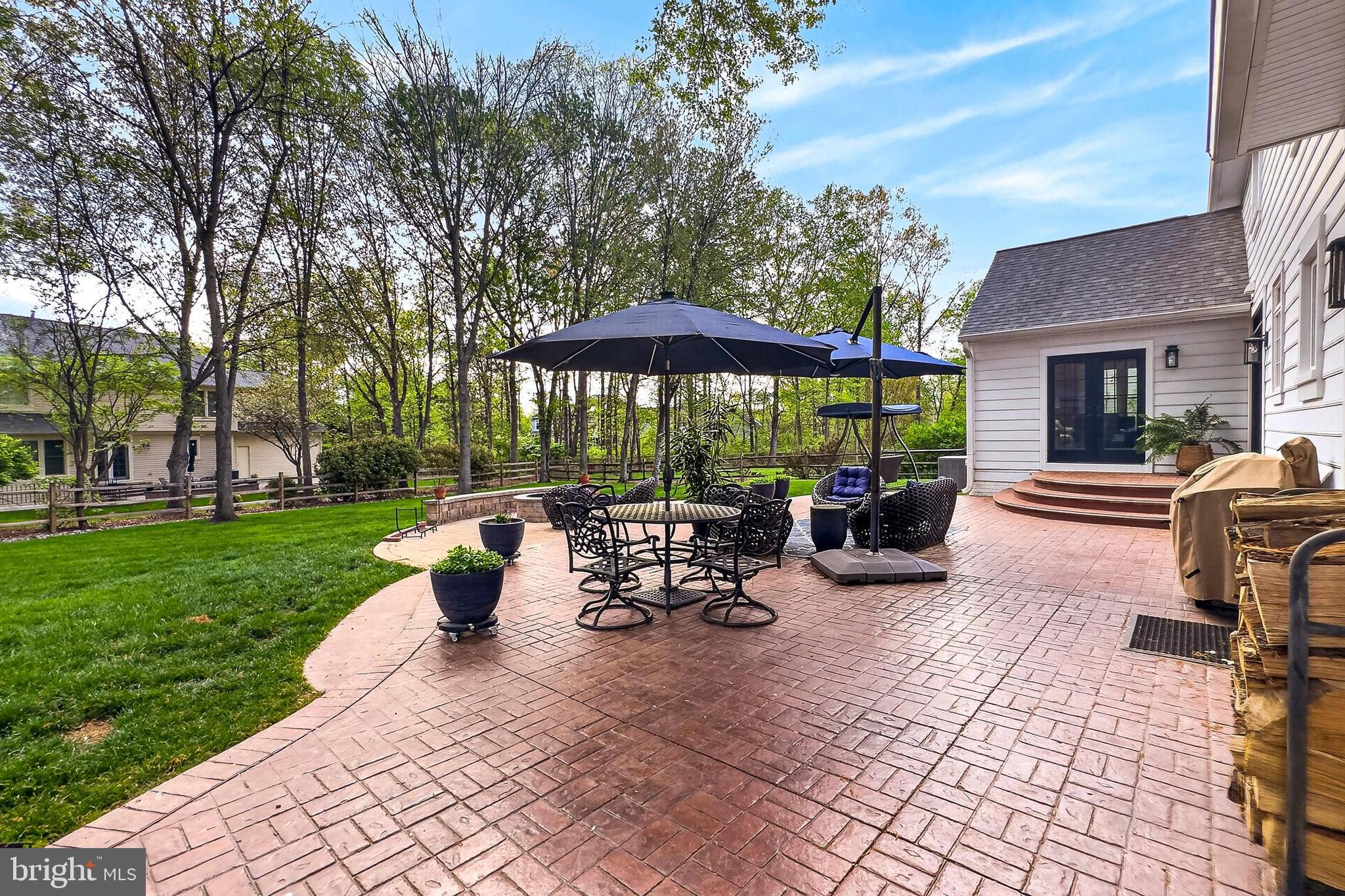 WELTMAN ESTATES - Residential