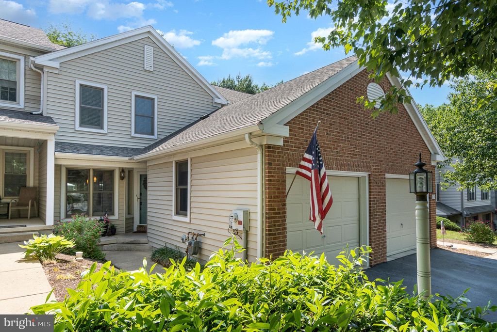 Photo of 119 PENTAIL DR, LANCASTER, PA 17601 (MLS # PALA2036002)