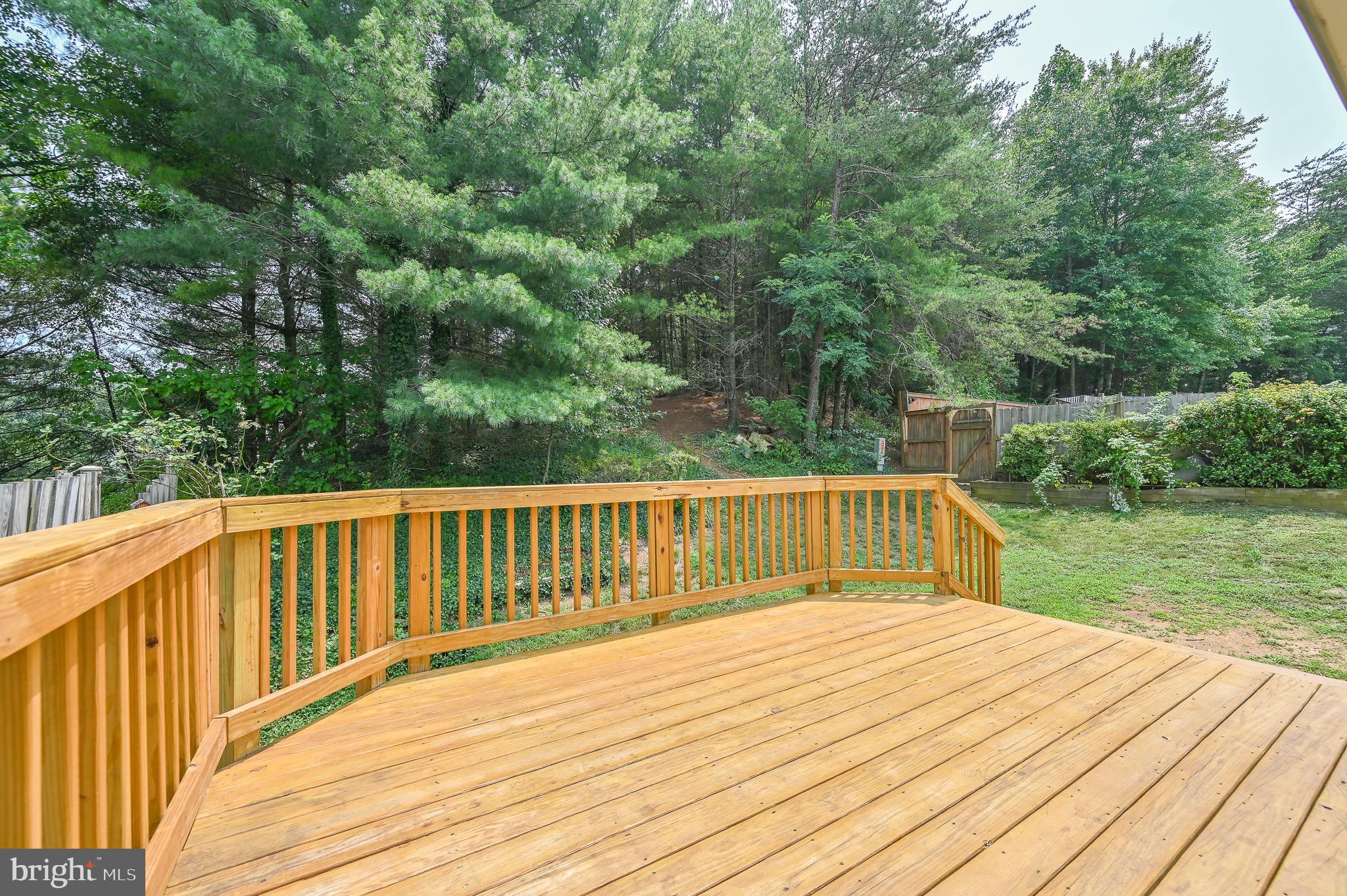 TOWNES OF ASHLEIGH - Residential Lease