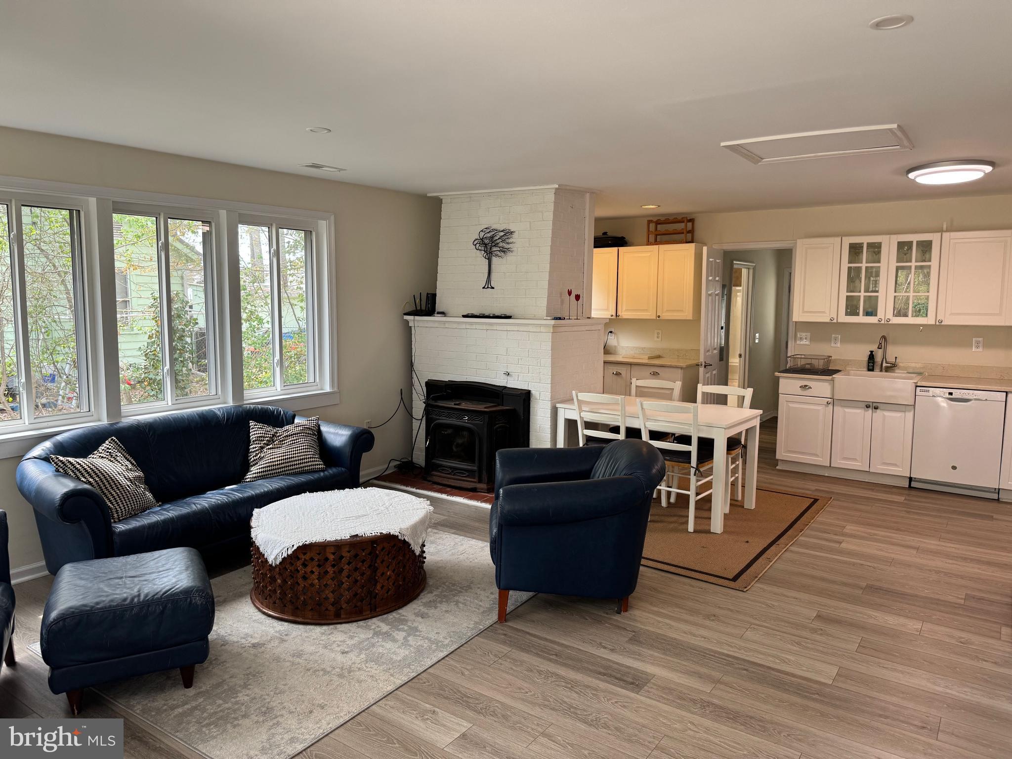 BRETON BEACH - Residential