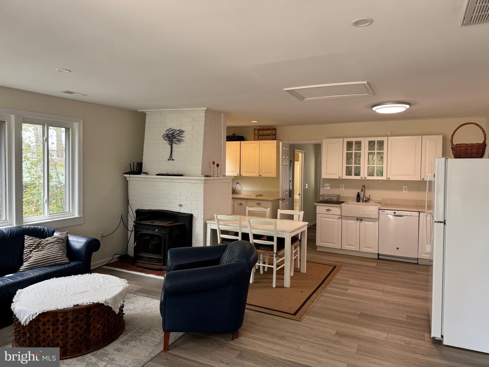 BRETON BEACH - Residential