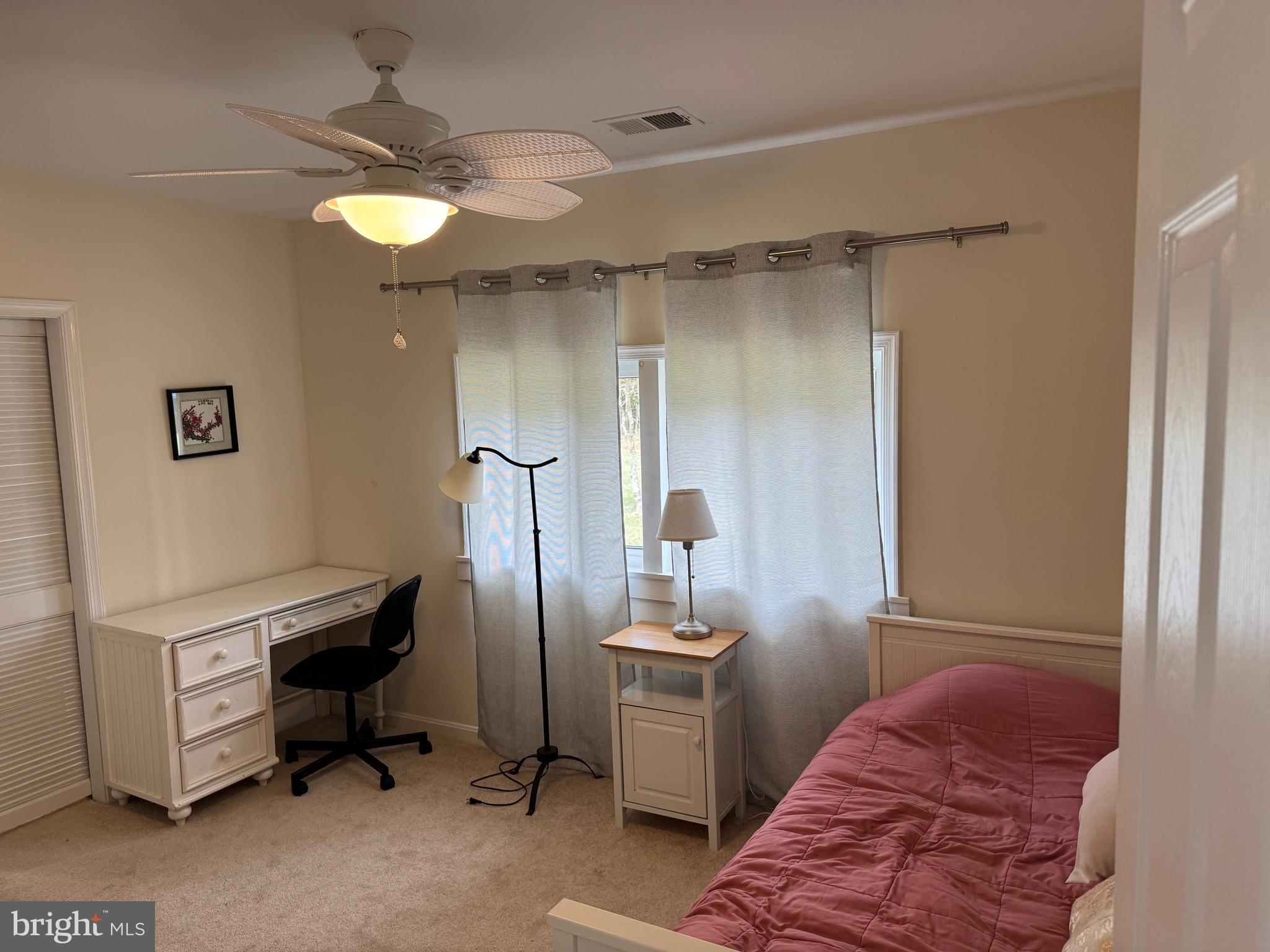 BRETON BEACH - Residential