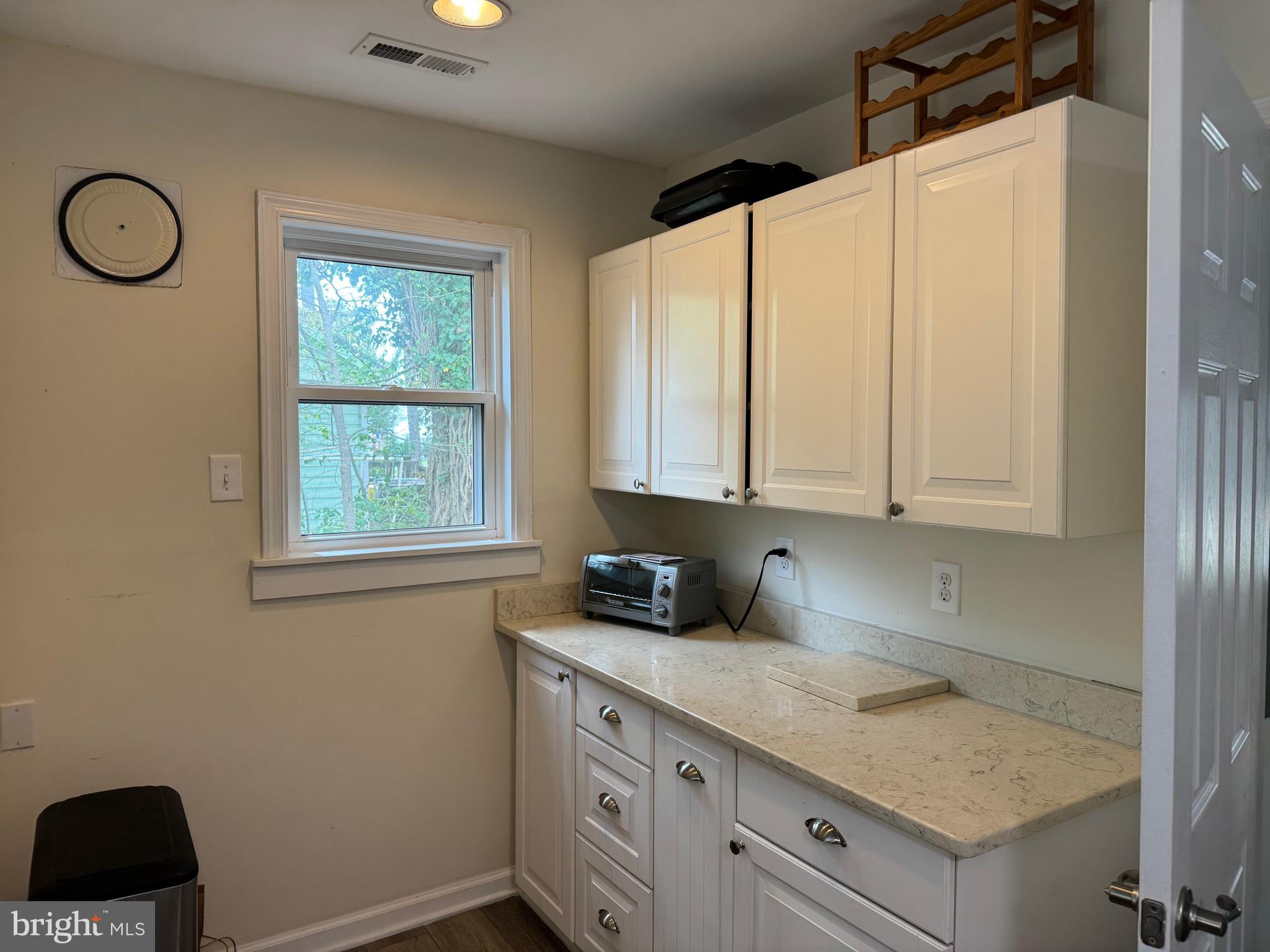 BRETON BEACH - Residential