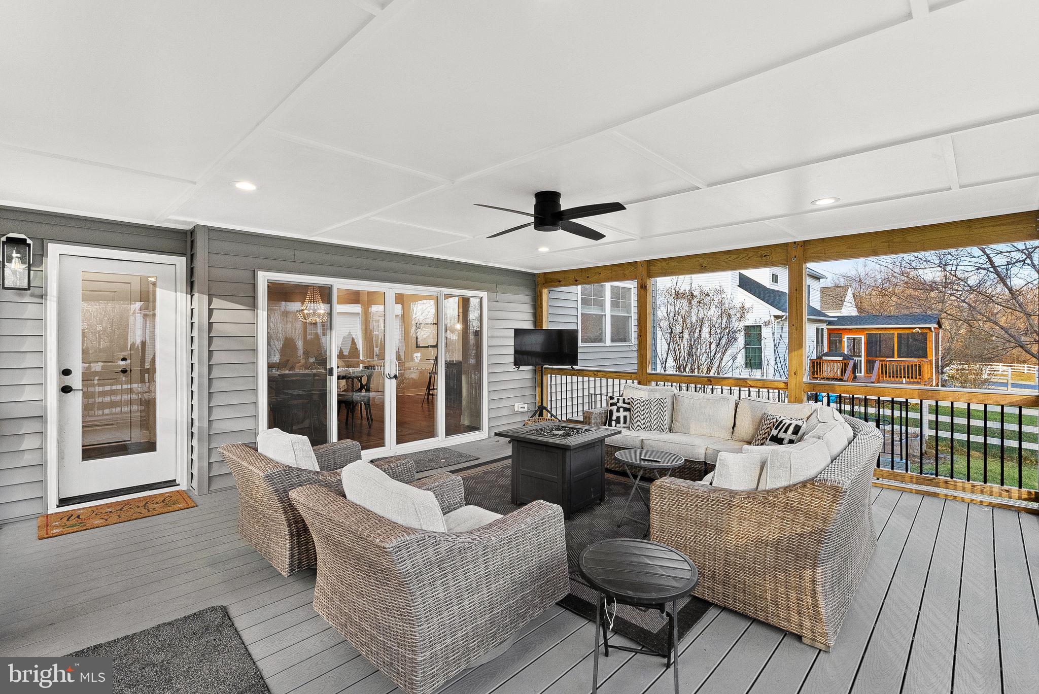 GREENWOOD COMMONS - Residential