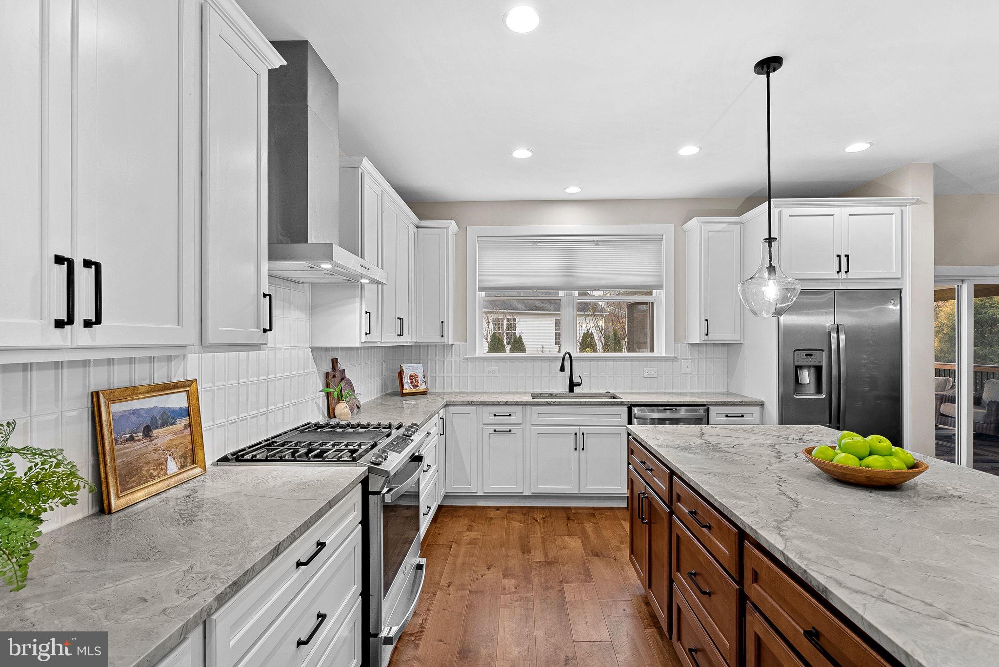 GREENWOOD COMMONS - Residential