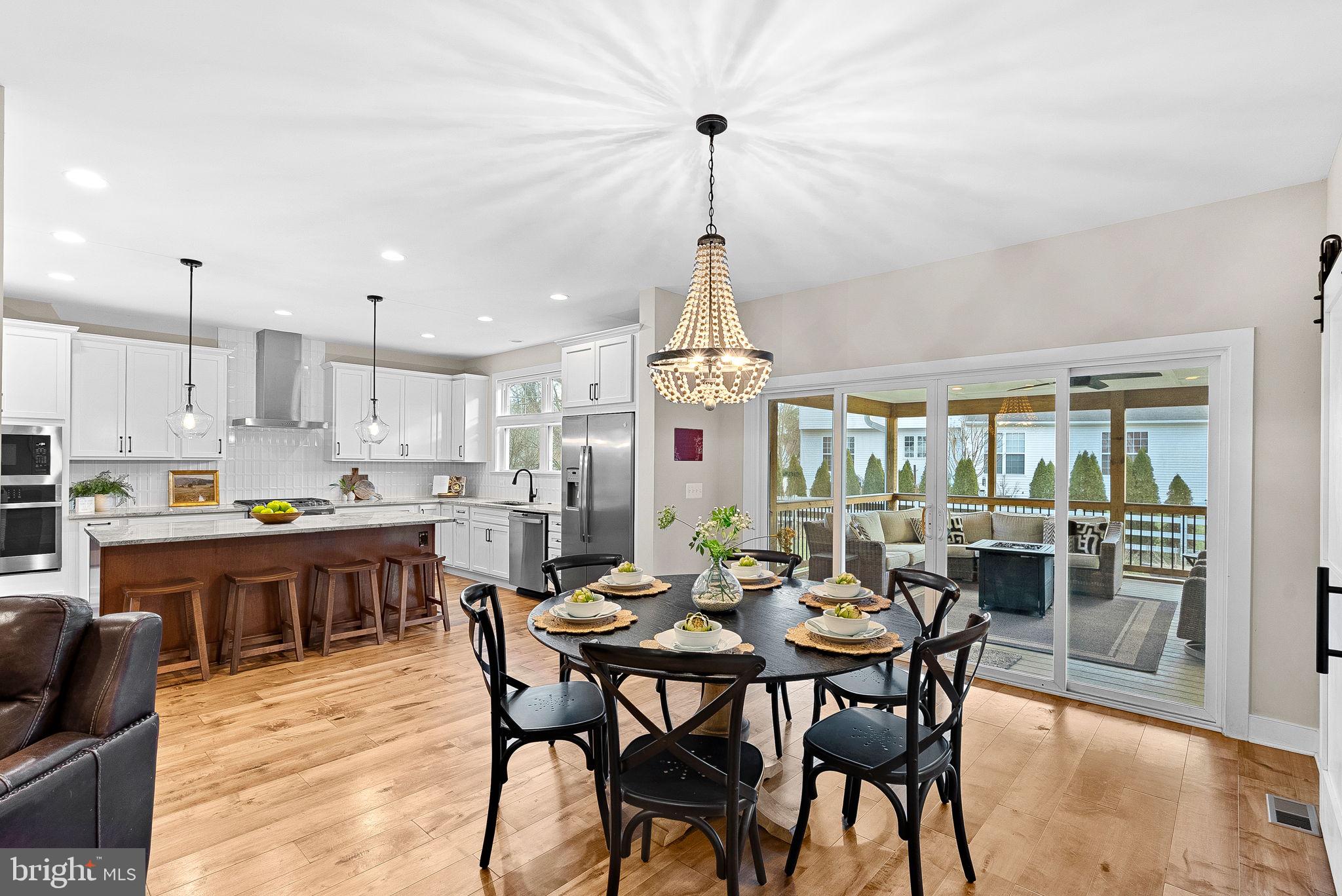 GREENWOOD COMMONS - Residential