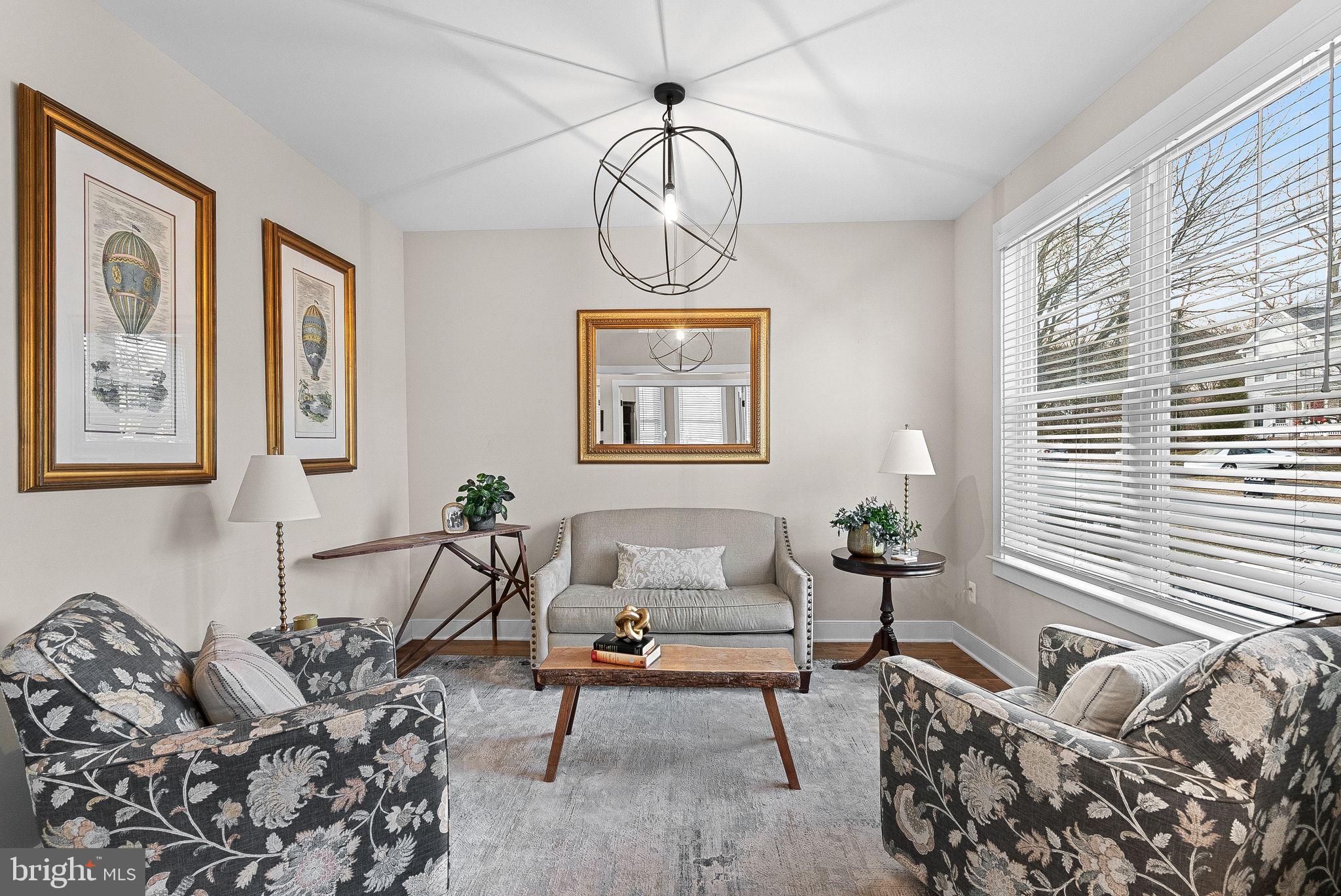 GREENWOOD COMMONS - Residential